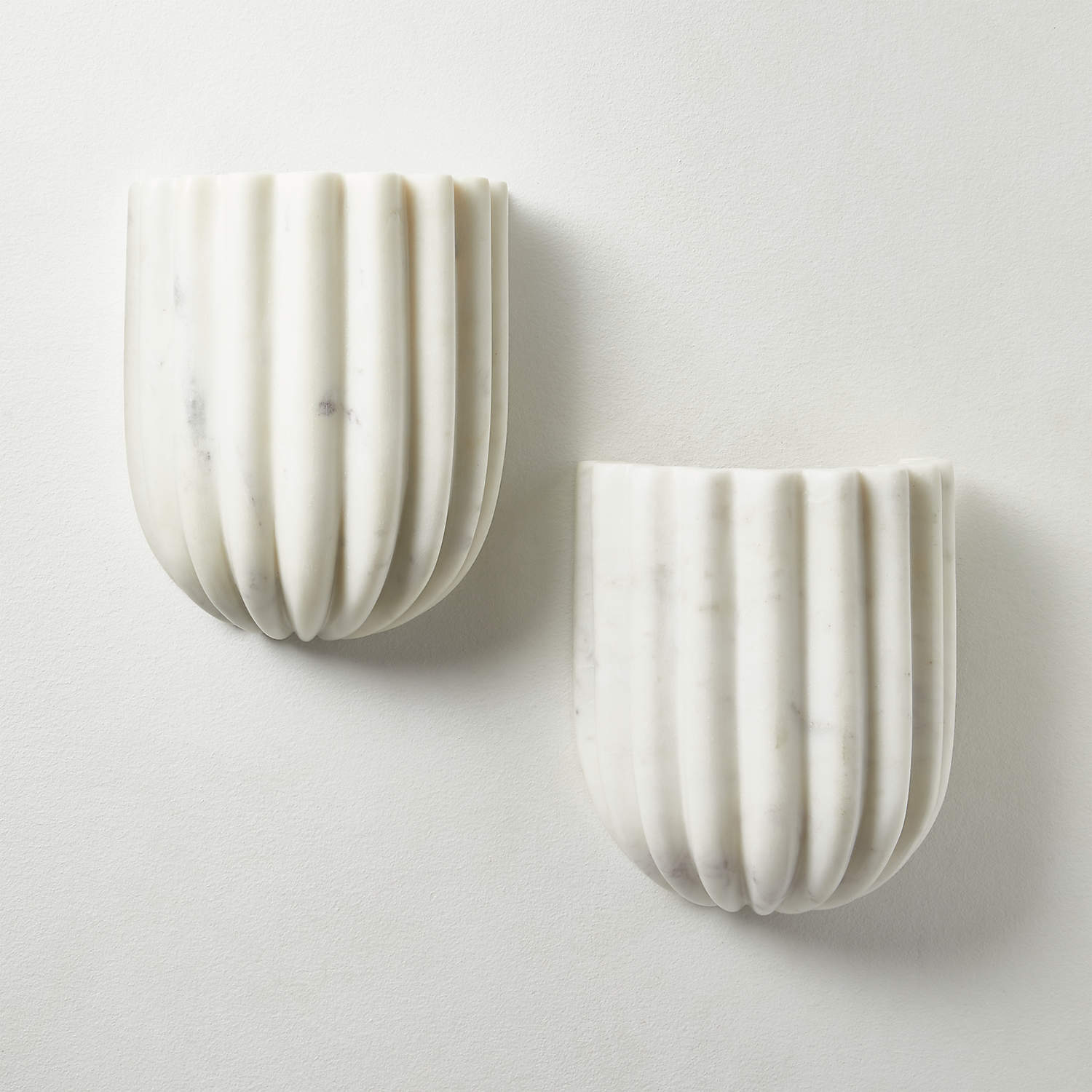 Tinduvys Elegance Ariel Single Marble Fluted Wall Lamp - Letslighting