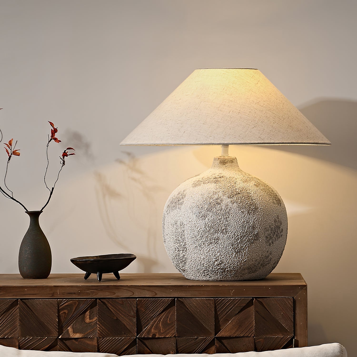 Riona Natural Fabric Ceramics Table Lamp - Letslighting