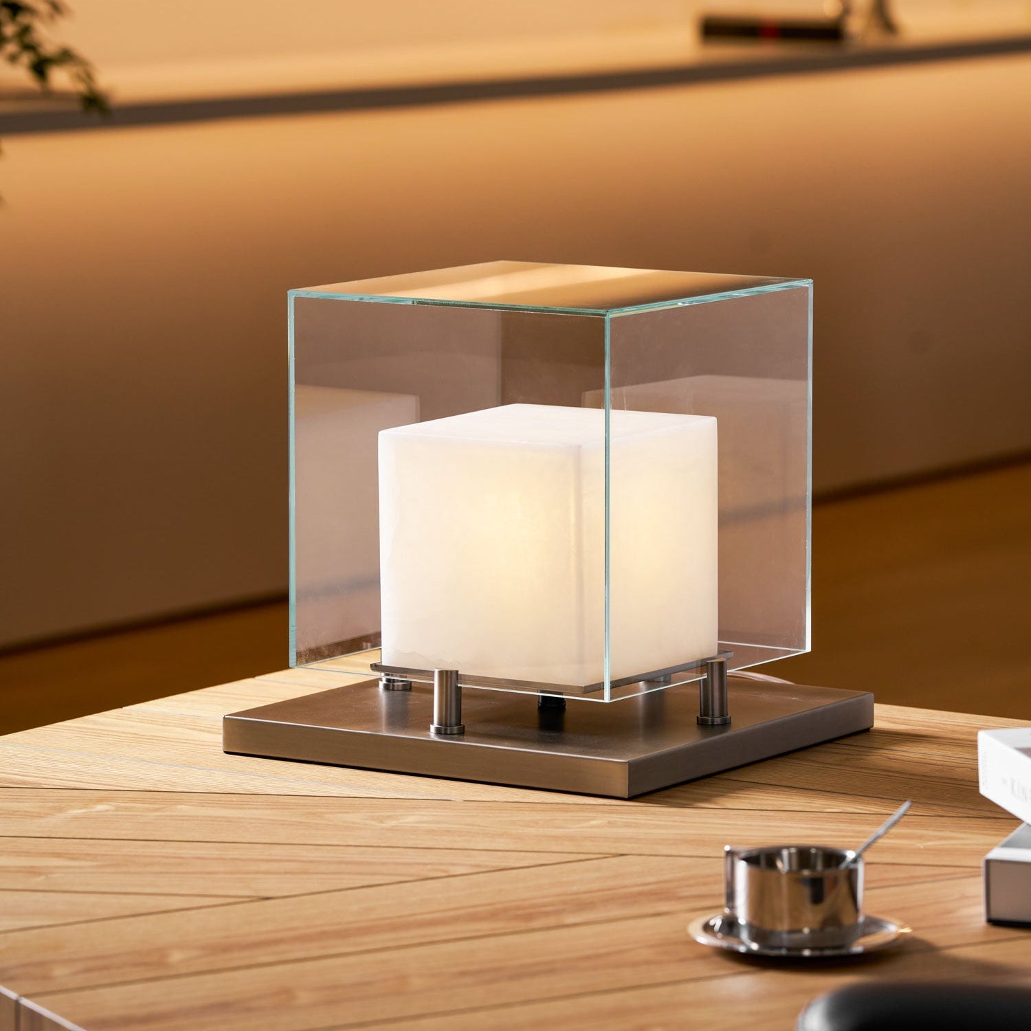 Cubo Alabaster Table Lamp