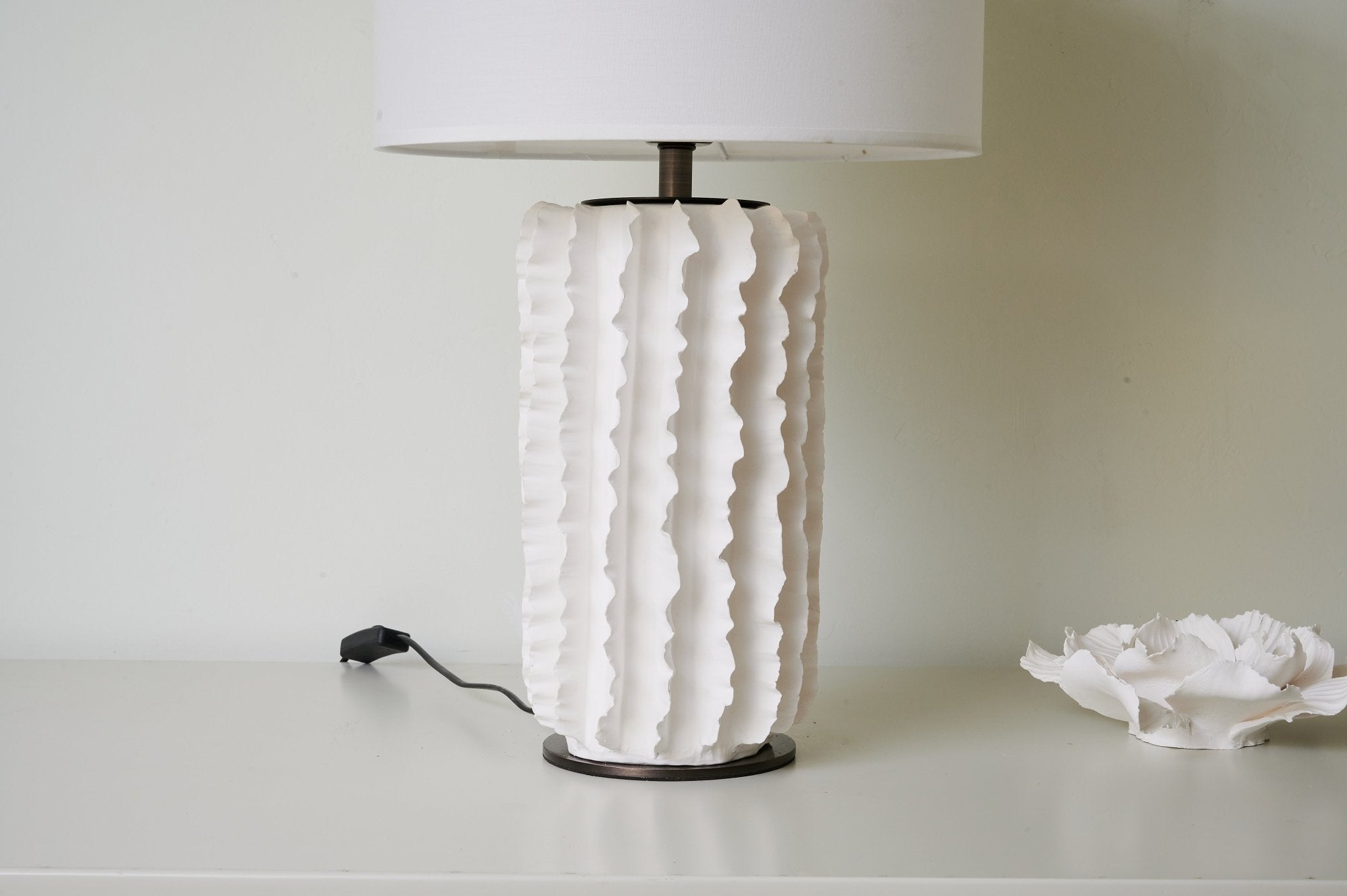 Evelyn Minimalist Ceramics Table Lamp - Letslighting