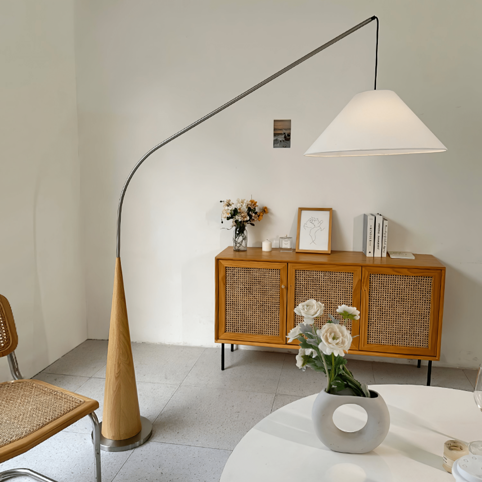 Uriah Minimalist Fabric Floor Lamp - Letslighting