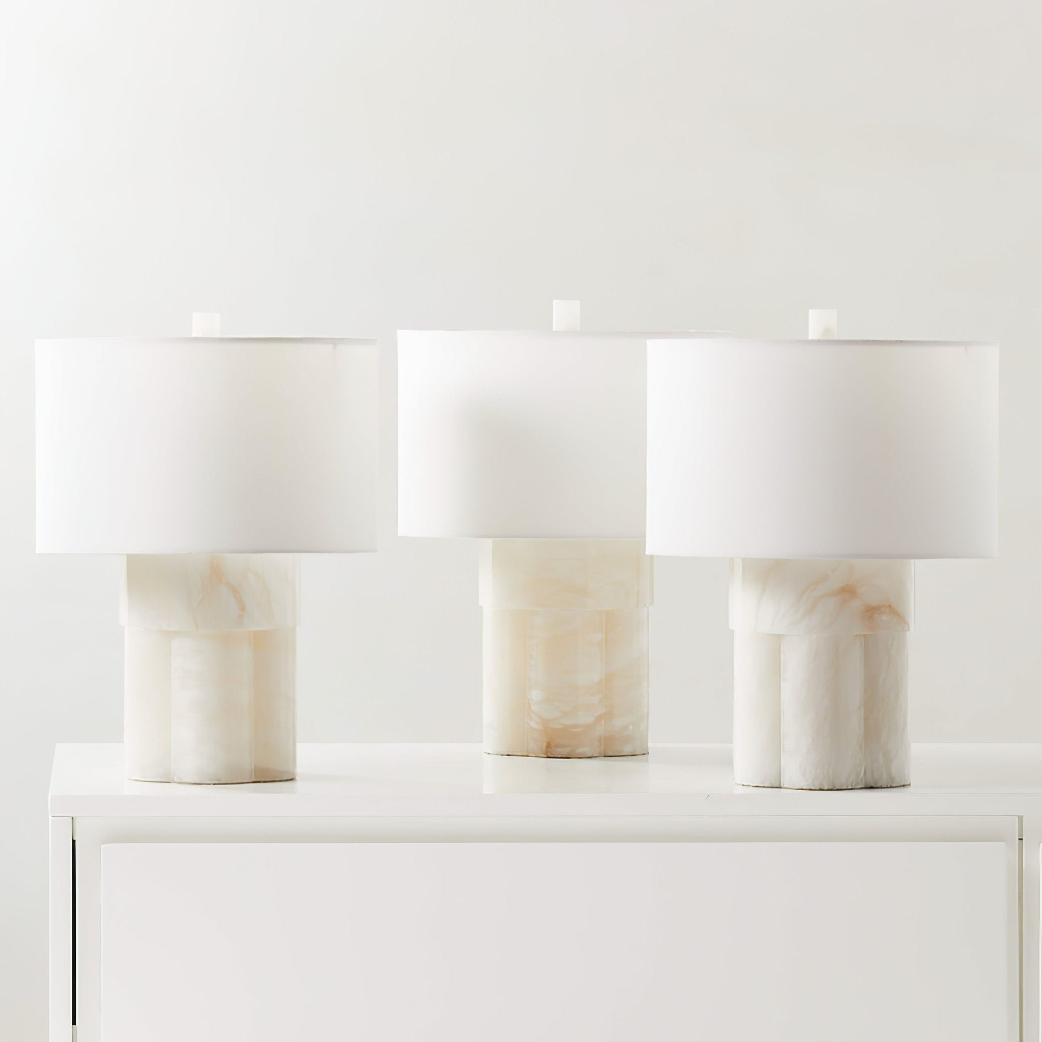 Selene Modern Alabaster Table Lamp - Letslighting