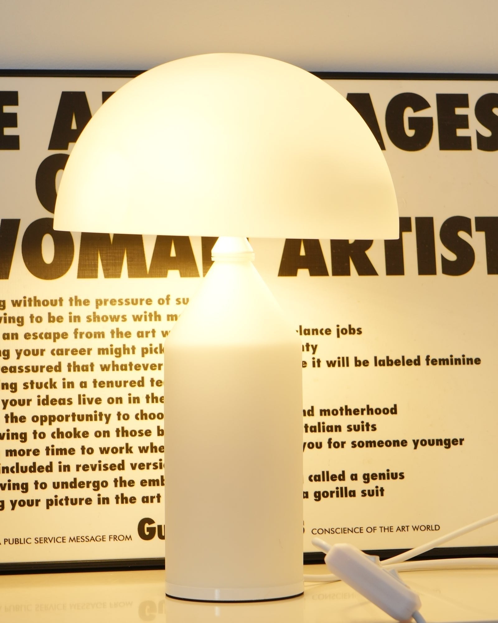 Strato Glass Artistic Table Lamp - Letslighting