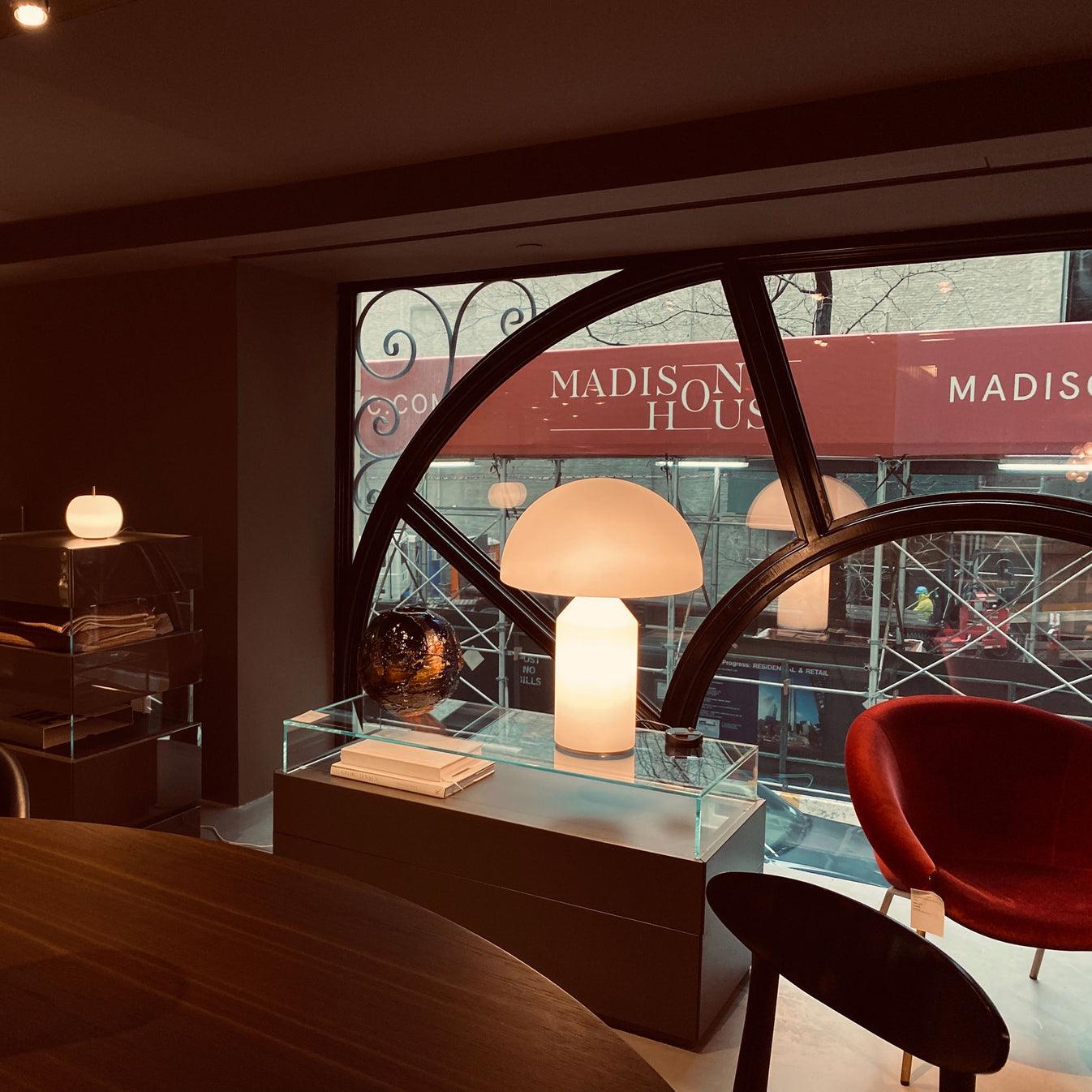 Strato Glass Artistic Table Lamp - Letslighting