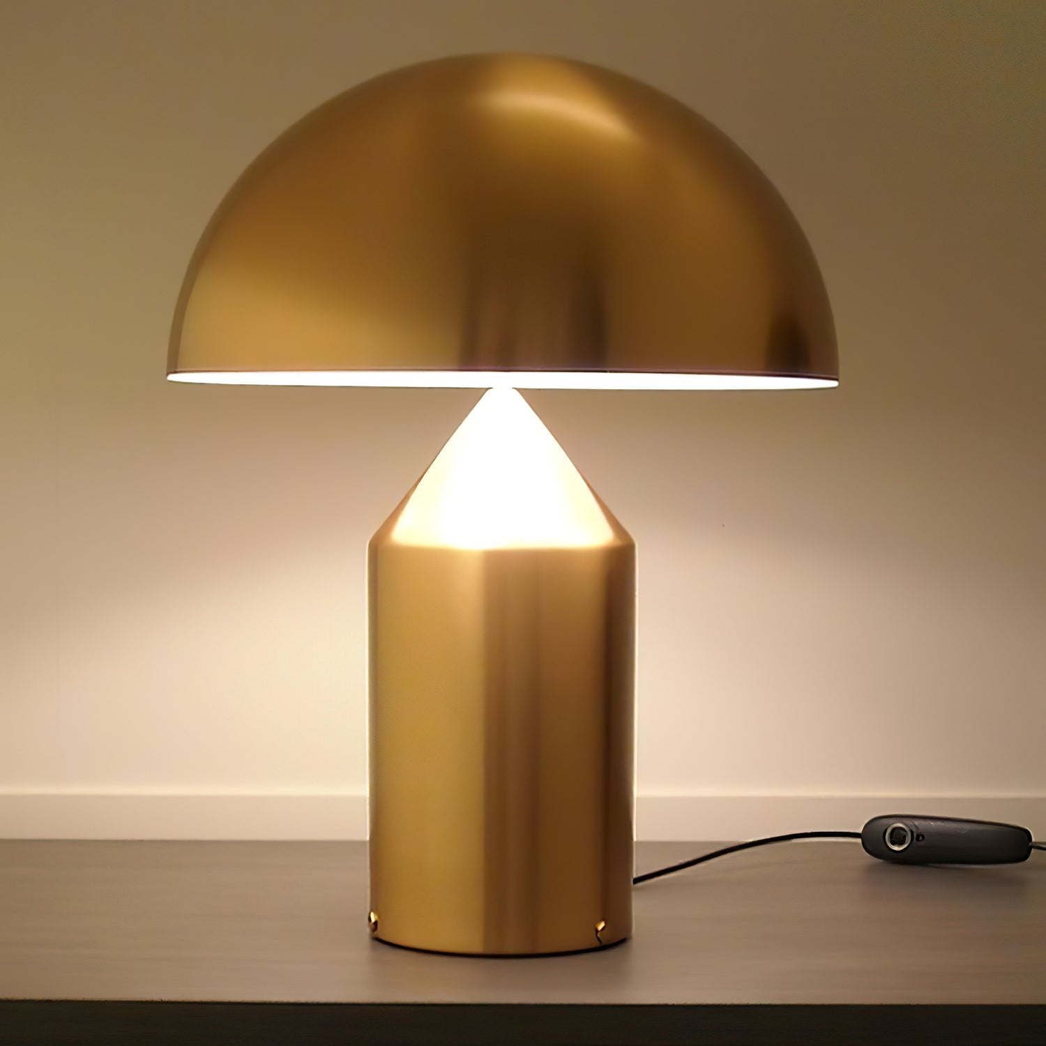 Rivena Industrial Minimalist Table Lamp - Letslighting