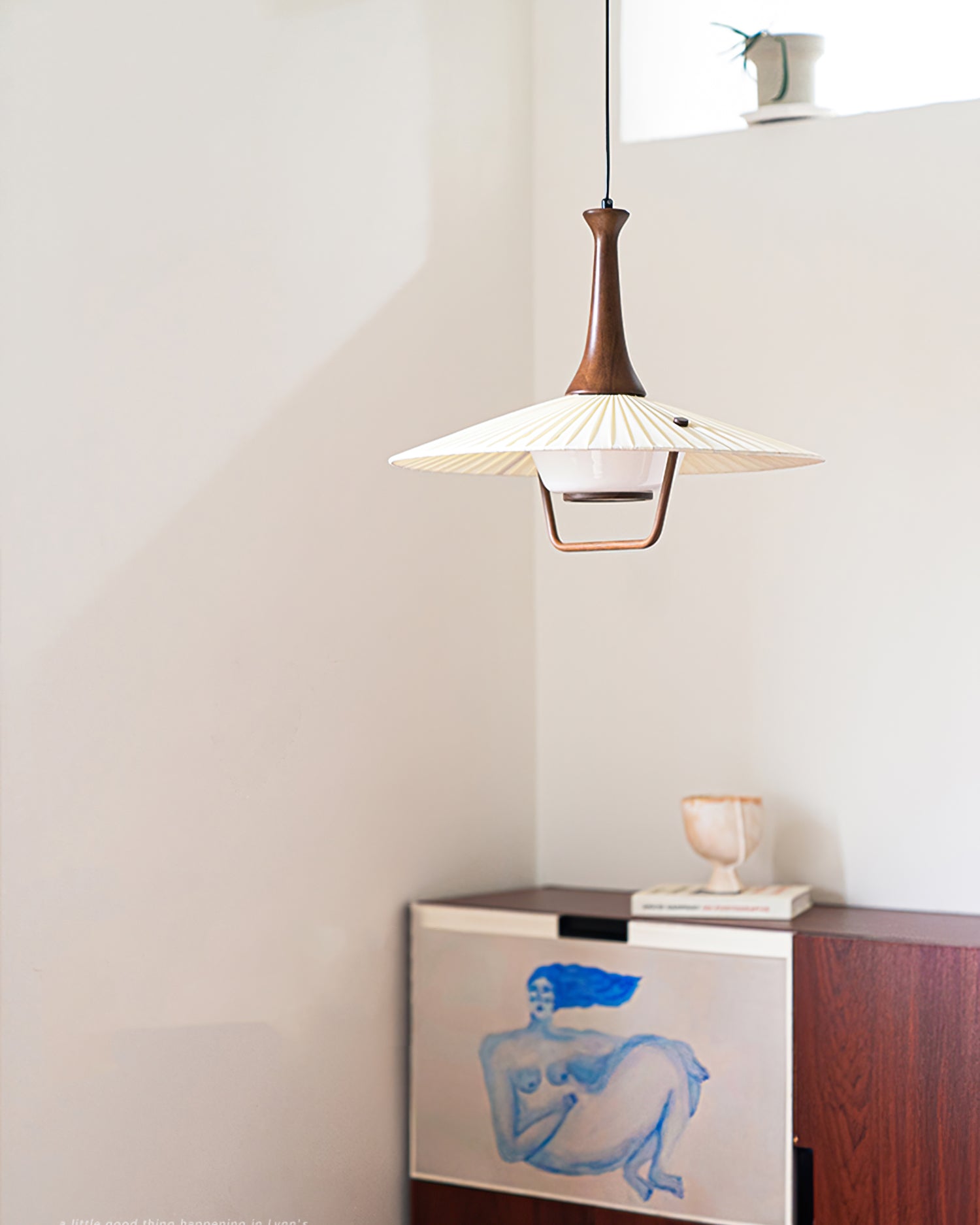 Vionne Mid-Century Wood and White Pendant Lamp - Letslighting