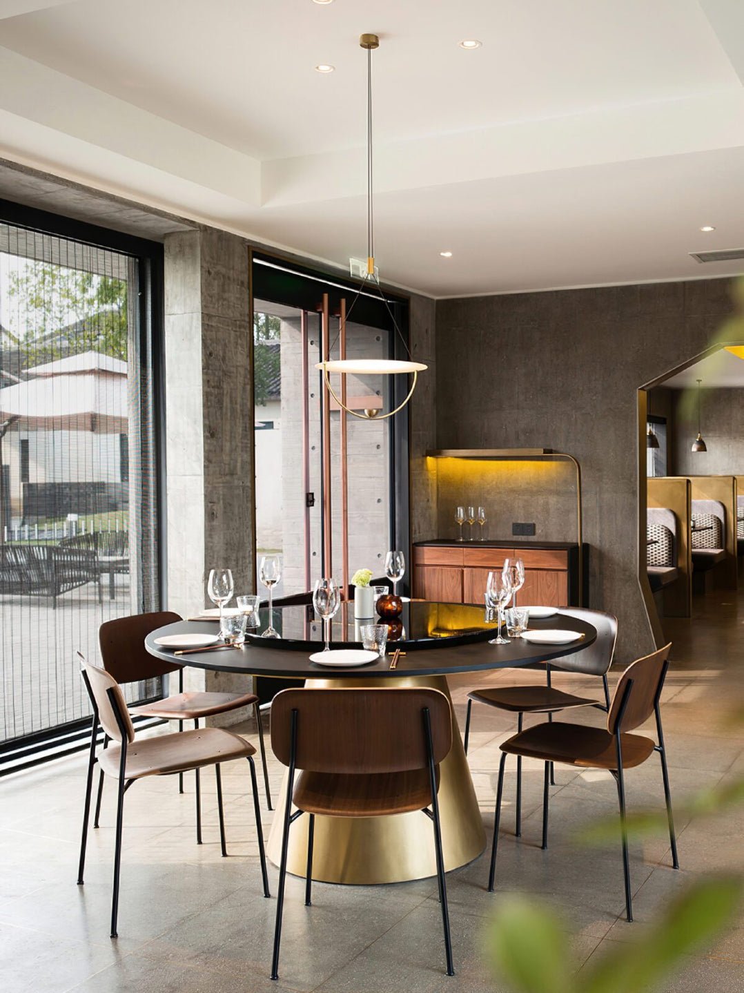 Vecaros Modern Minimalist Disc Pendant Lamp - Letslighting