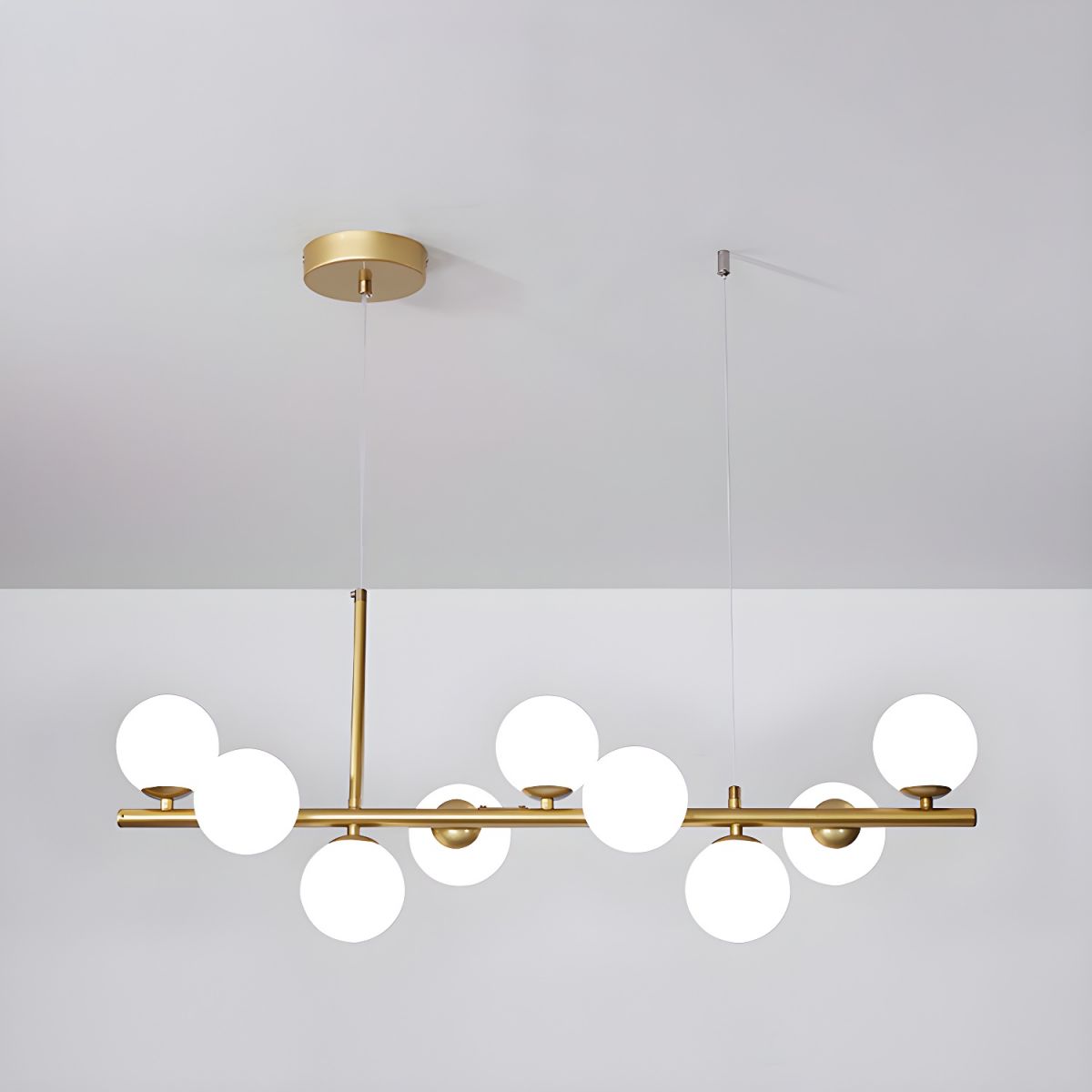 Lustra Chandelier Glass Globe Gold 12-Light - Letslighting