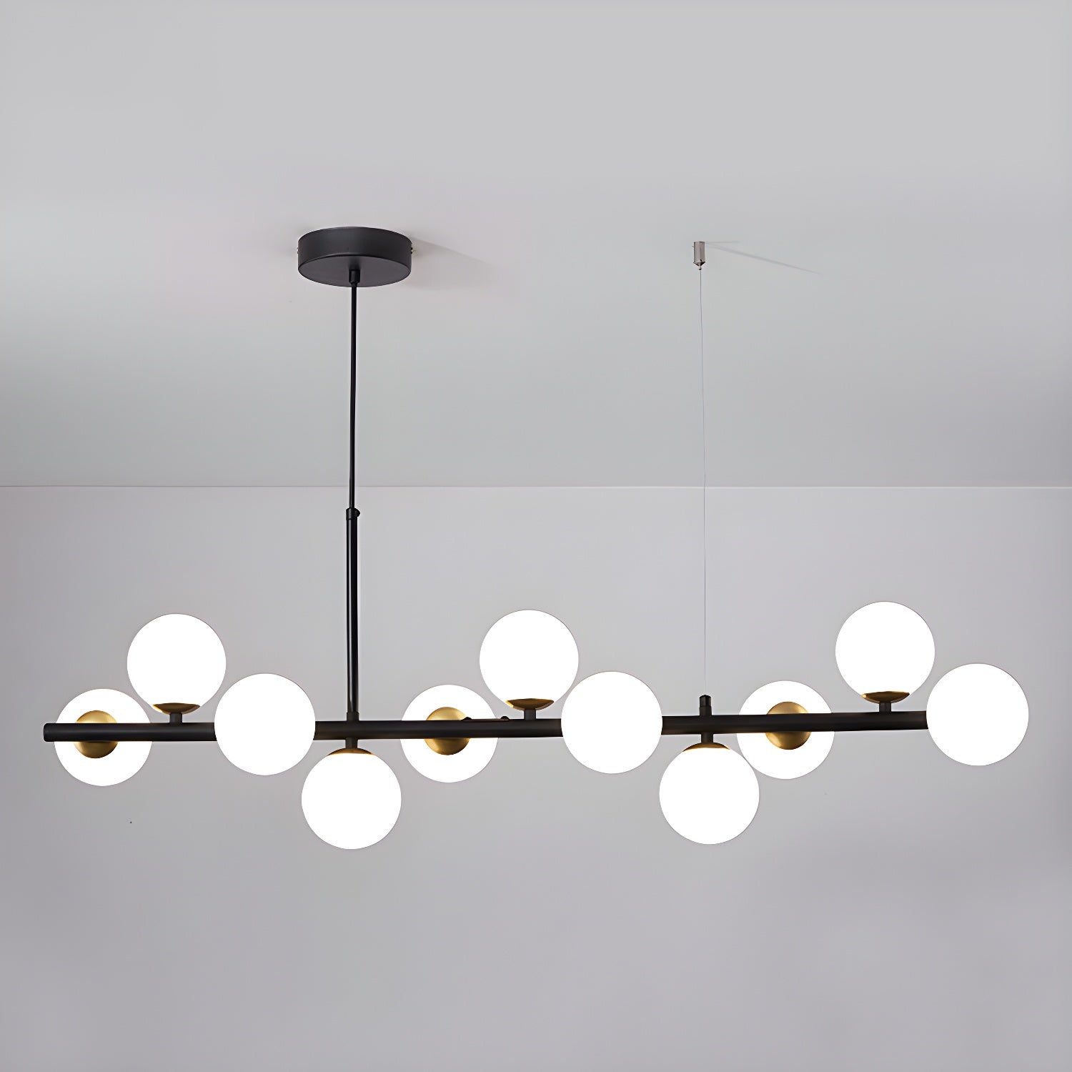 Lustra Chandelier Glass Globe Gold 12-Light - Letslighting
