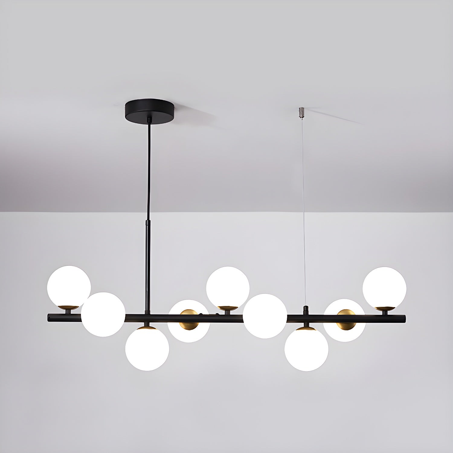 Lustra Chandelier Glass Globe Gold 12-Light - Letslighting