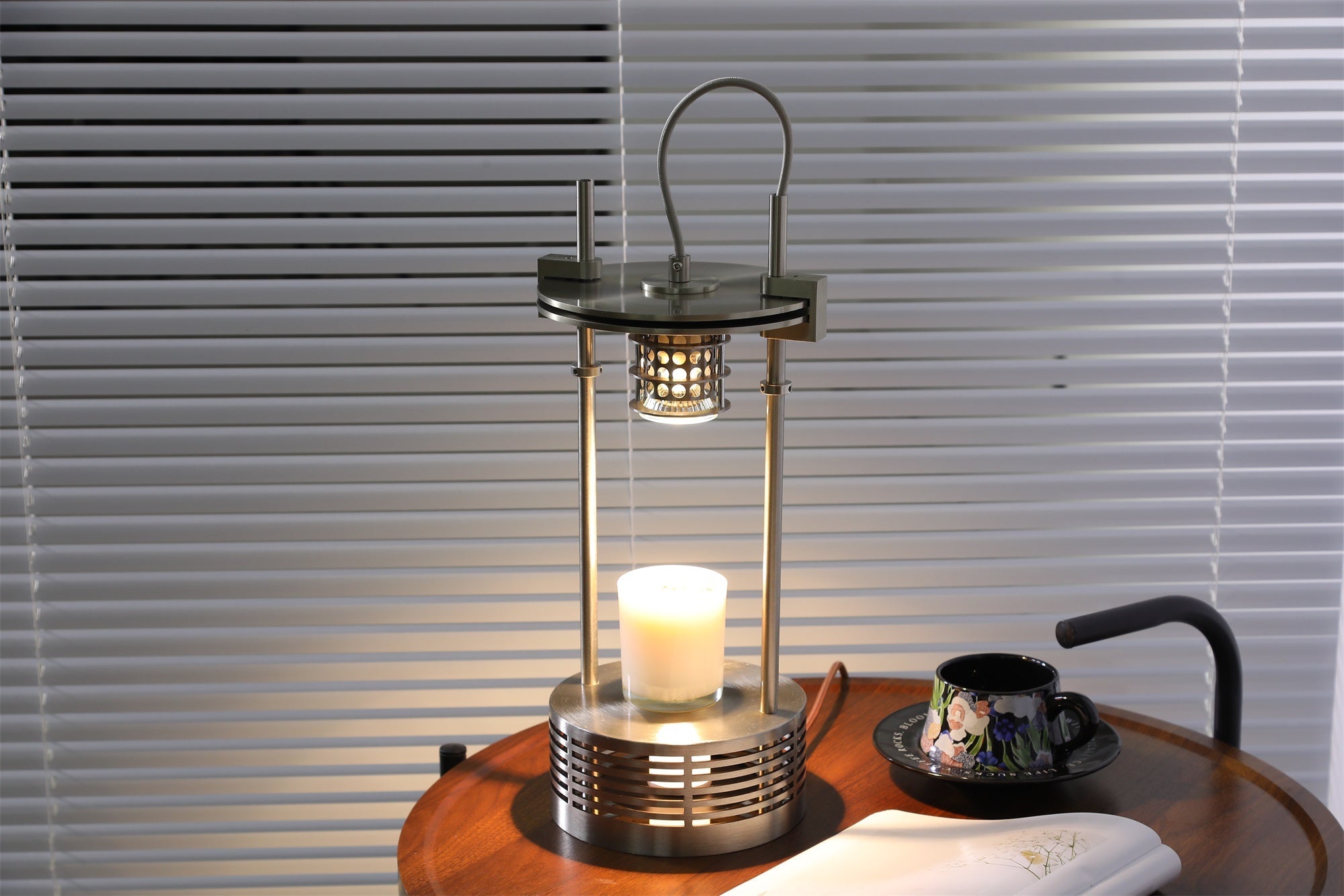 Aurosteel Aroma Table Lamp - Letslighting