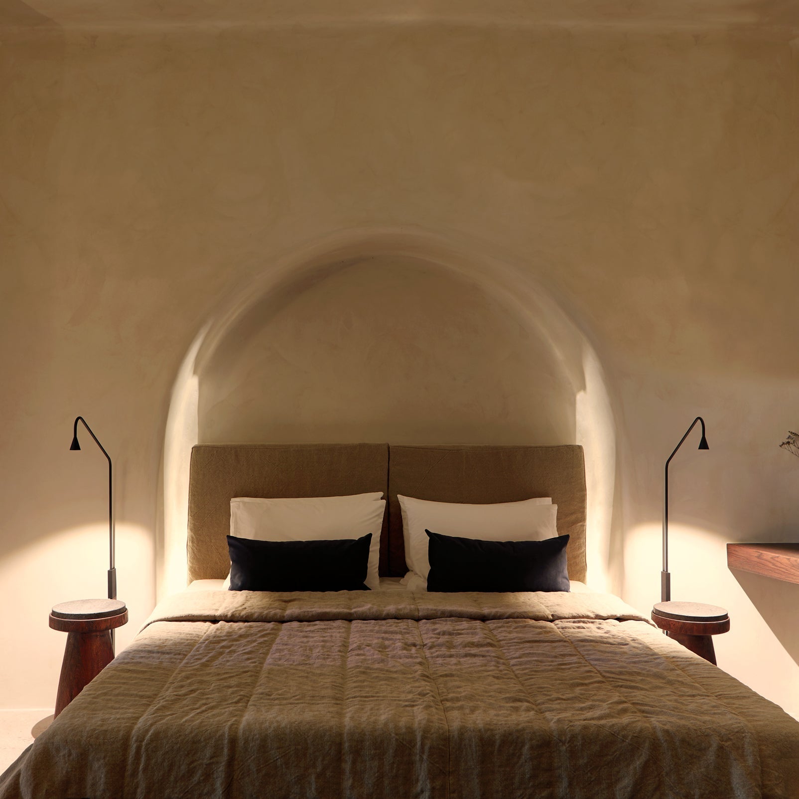 Vesolel Modern Minimalist Wall Lamp - Letslighting