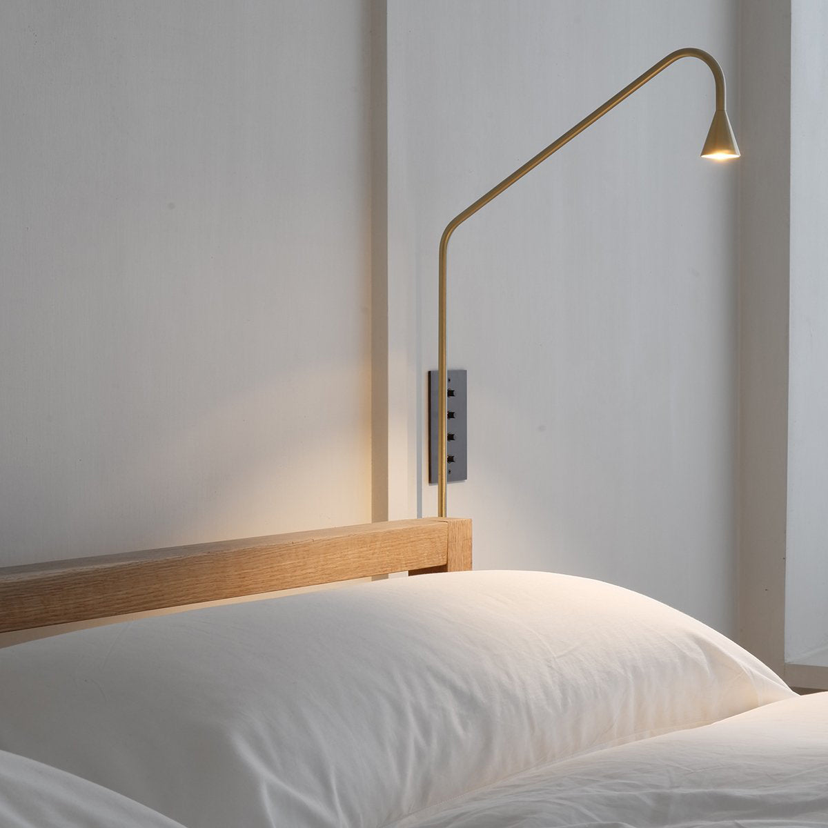 Vesolel Modern Minimalist Wall Lamp - Letslighting