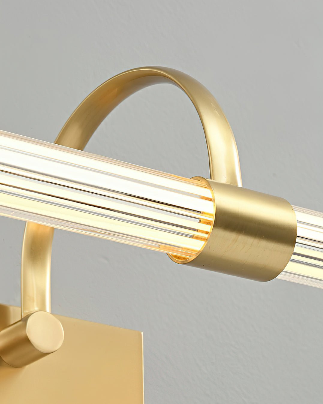 Beryl Modern Minimalist Brass Wall Light - Letslighting