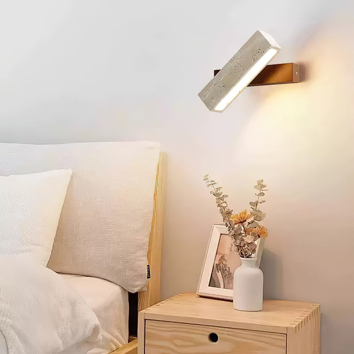 Ostruvyo Linear Walnut Travertine Wall Lamp - Letslighting