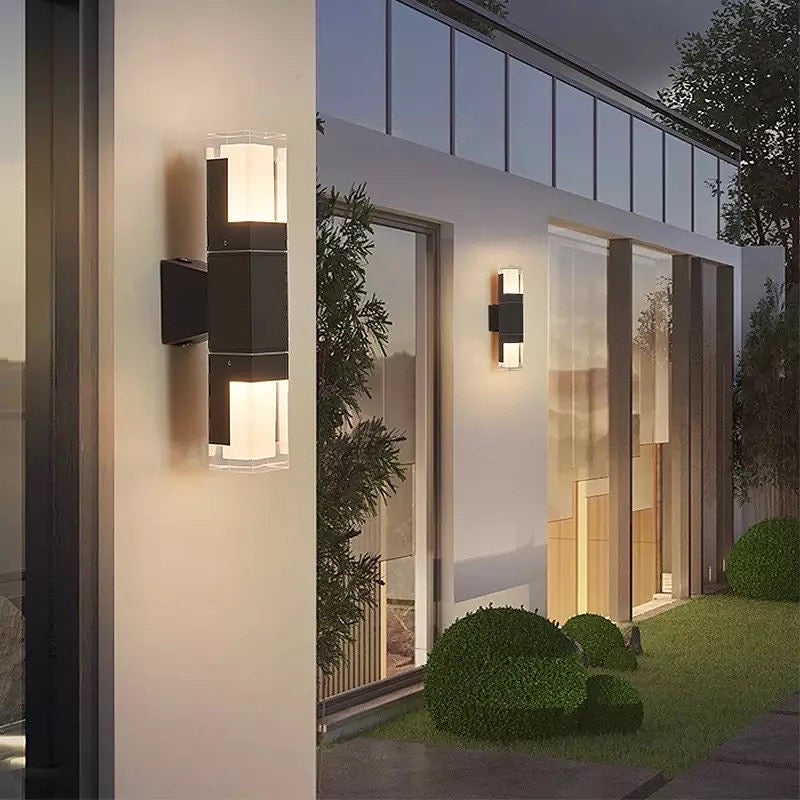 Ray Modern Rectangular Metal Outdoor Wall Lamp
