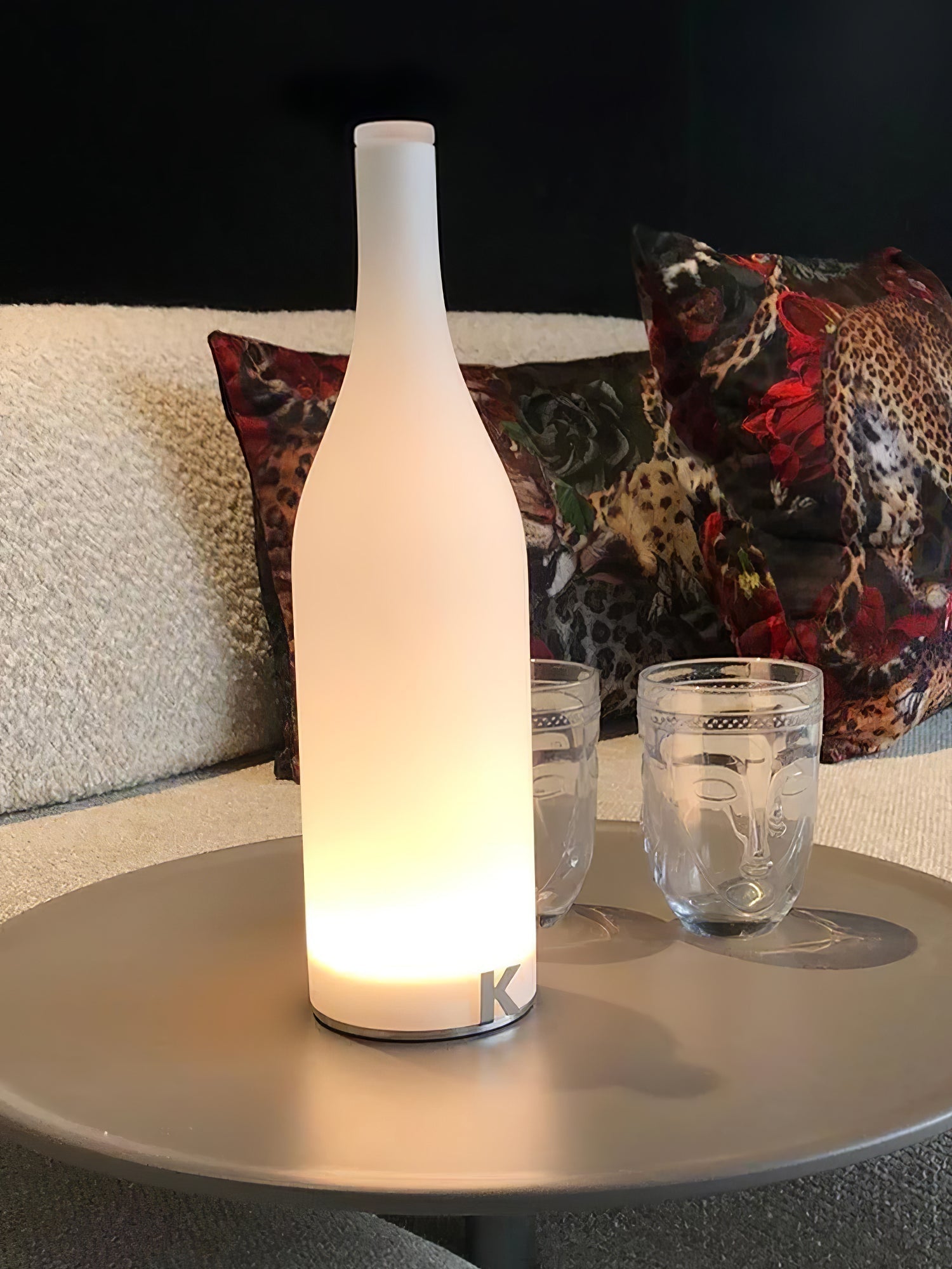 Vino Built-in Battery Table Lamp - Letslighting