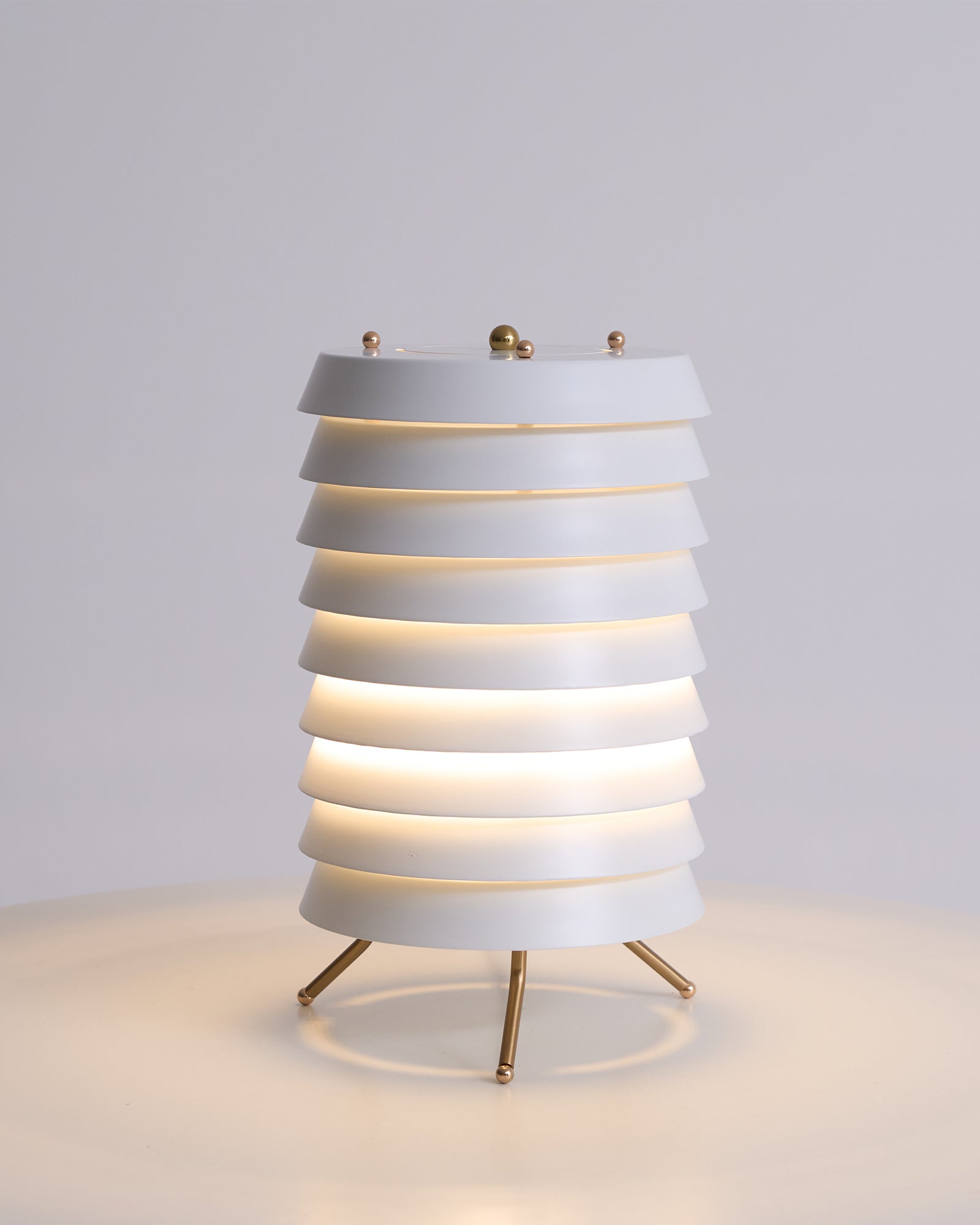 Kora Lattice Scandinavian Table Lamp - Letslighting