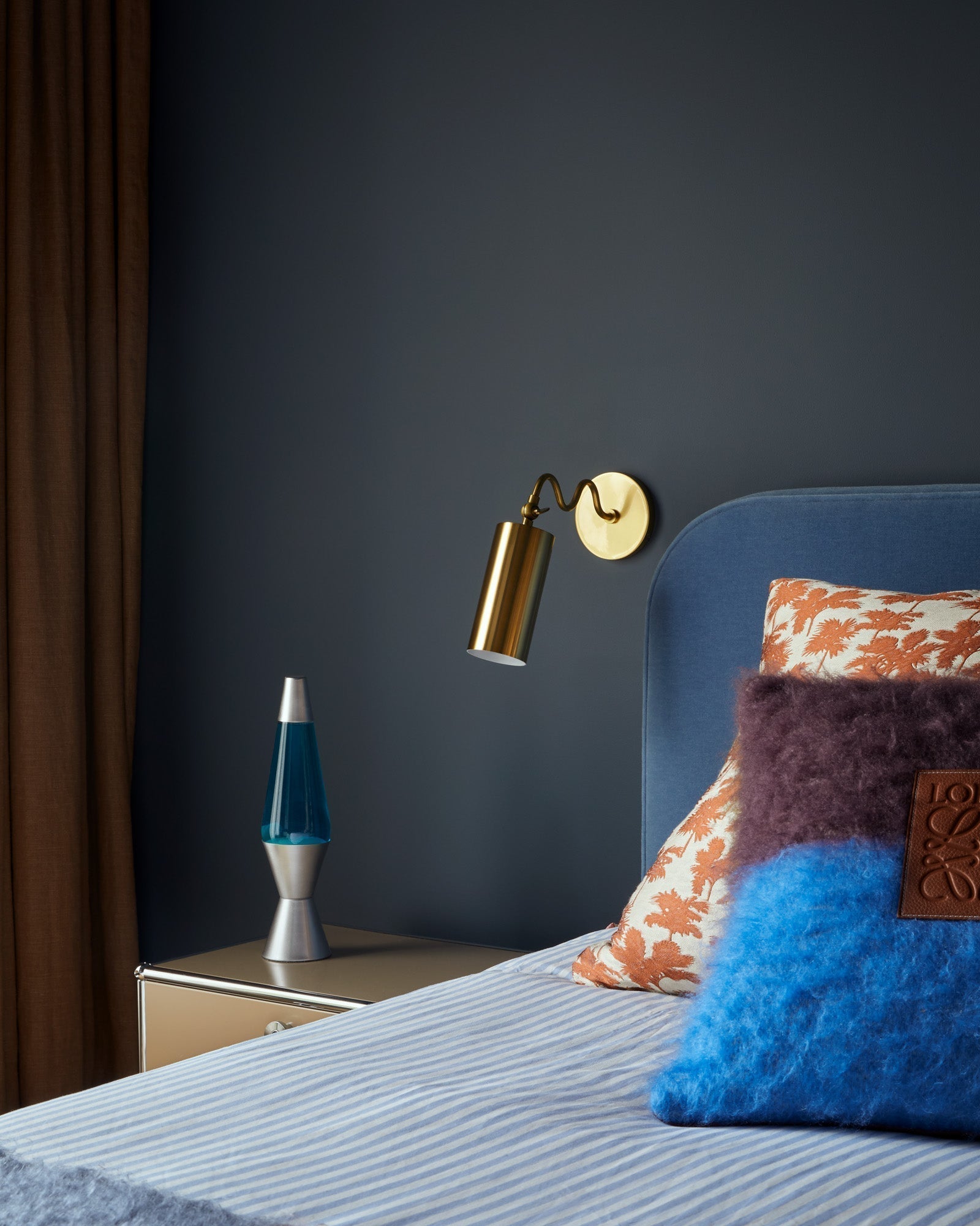 Vatnuvyu Modern Minimalist Fabric Wall Lamp - Letslighting