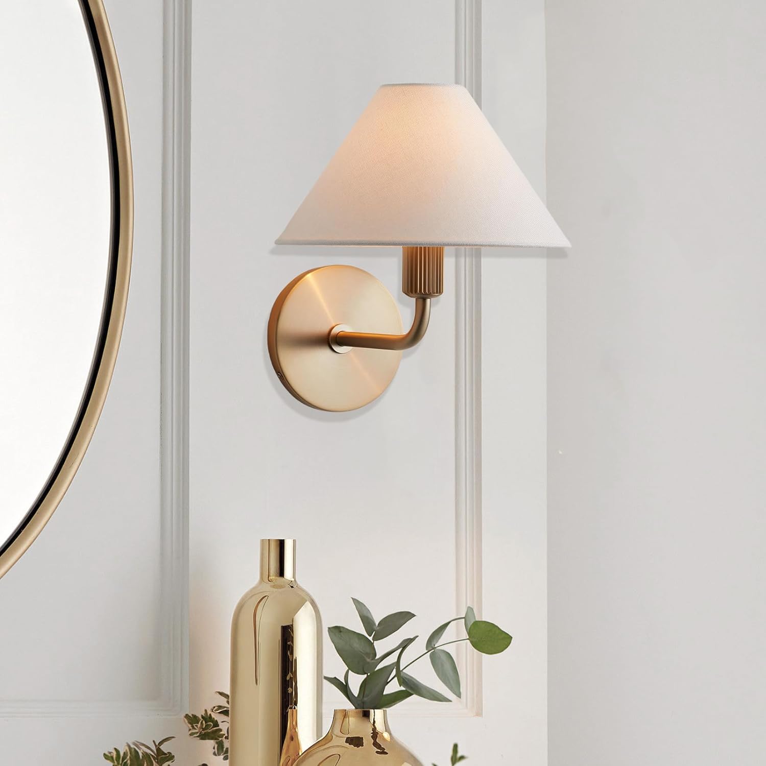 Cisoren Traditional Unique Brass Fabric Wall Lamp - Letslighting