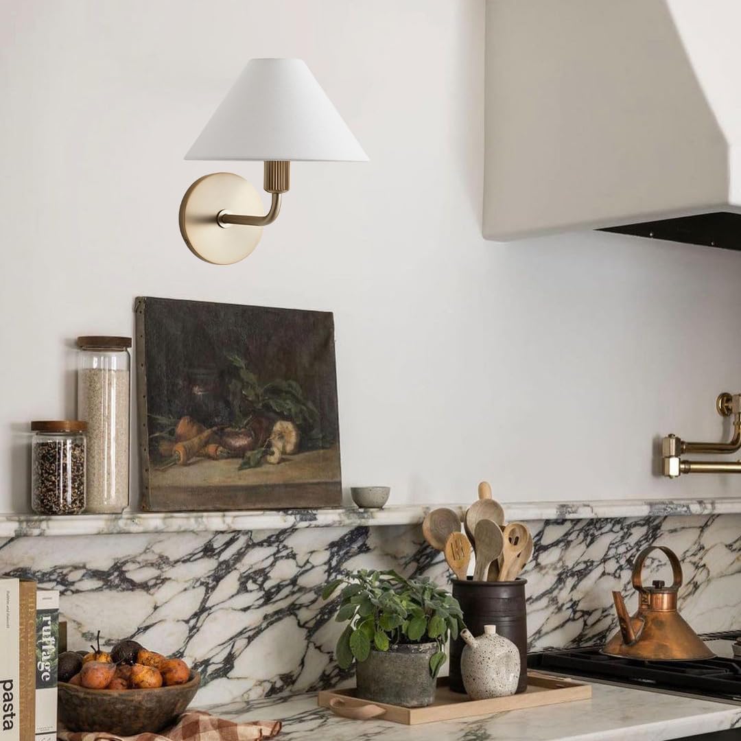 Cisoren Traditional Unique Brass Fabric Wall Lamp - Letslighting