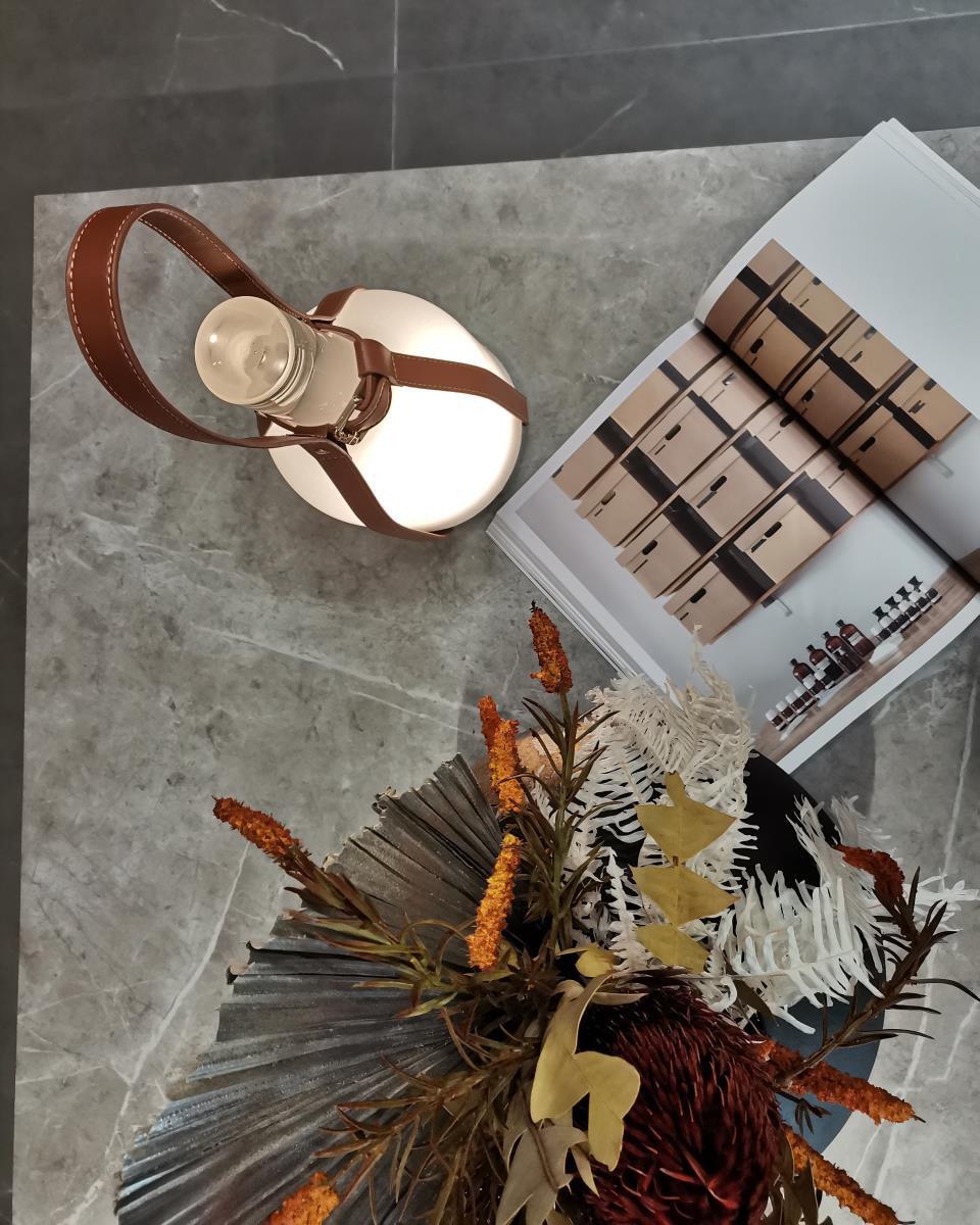 Viorare Leather Vintage Table Lamp - Letslighting