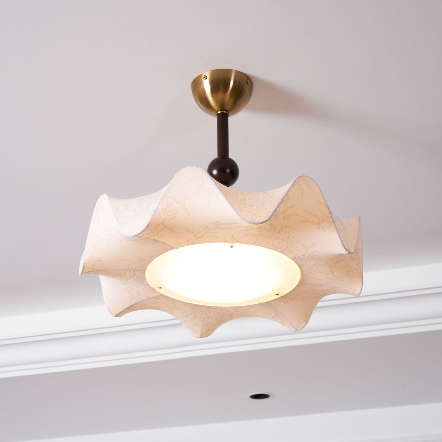 Avlorus Traditional Premium Elegance Wood Fabric Ceiling Light - Letslighting