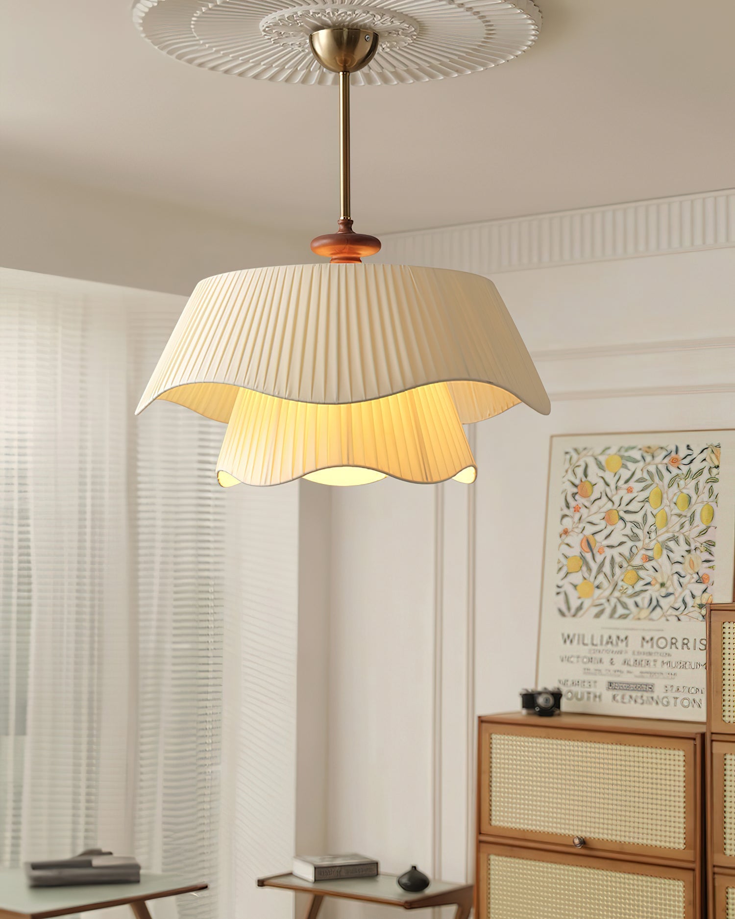 Aphais Premium Elegance Wood Pendant Lamp - Letslighting