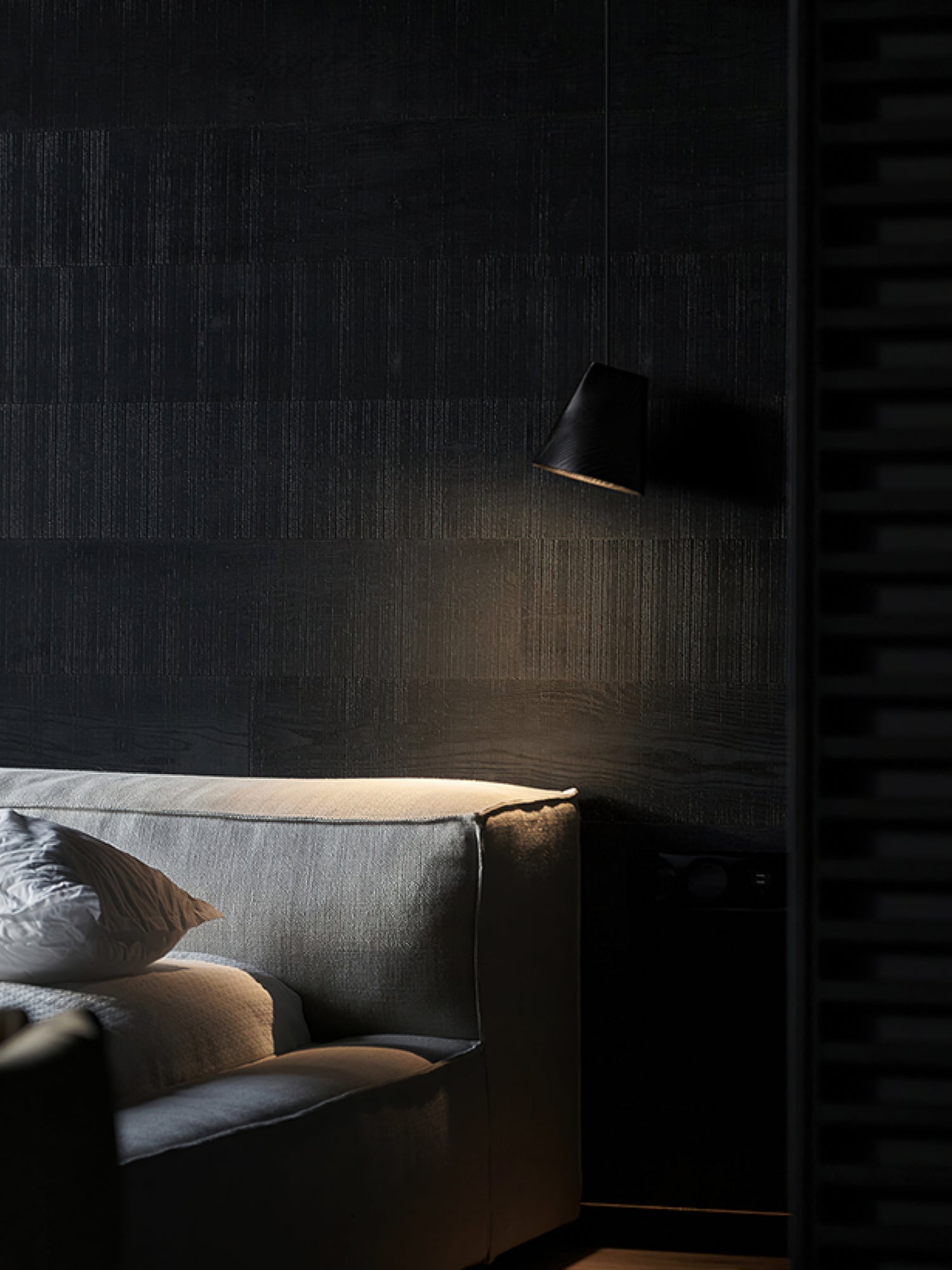 Ivarara Asymmetrical Wood Pendant Light - Letslighting