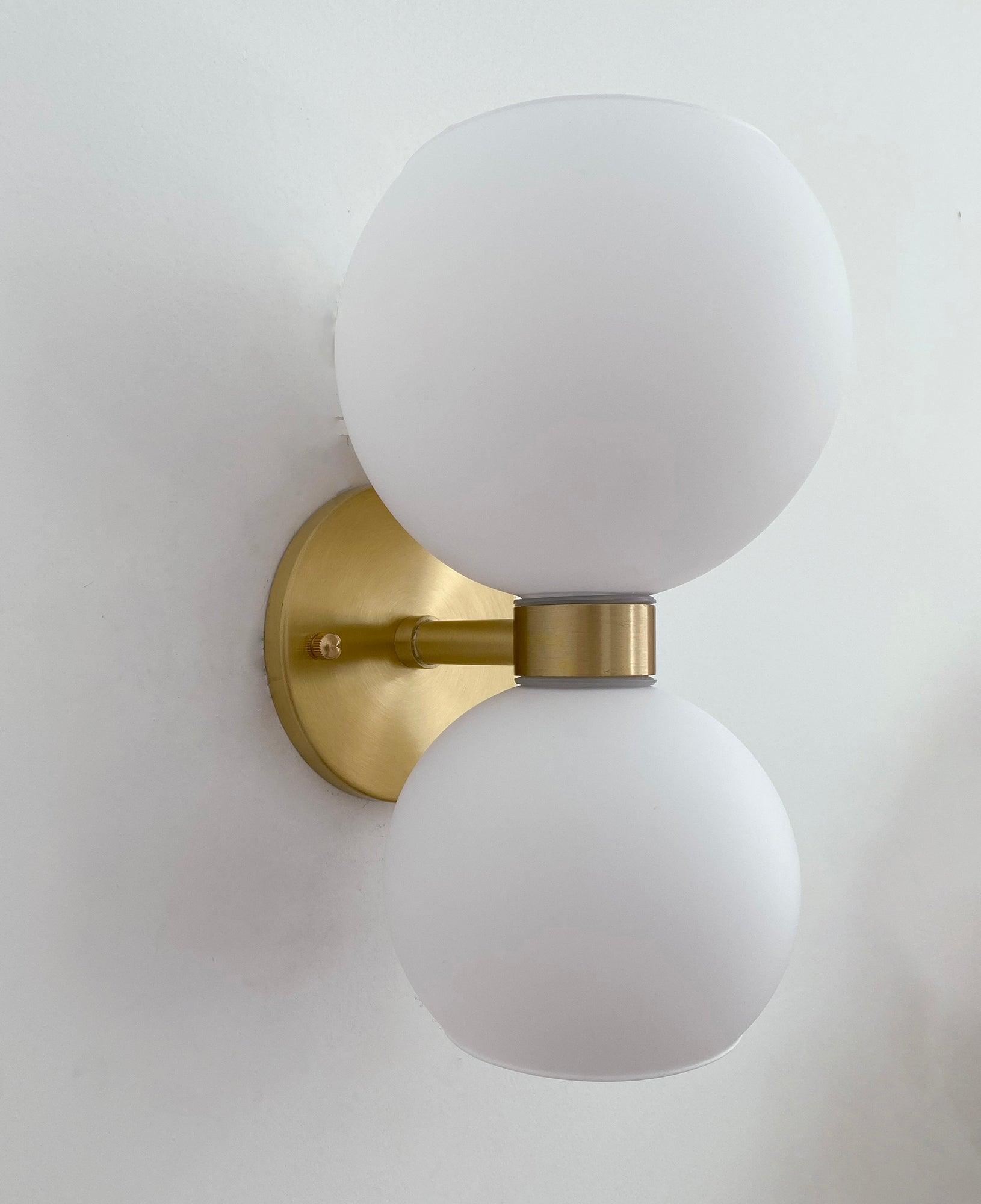Umarion Round Pearl Glass Sconce Wall lamp - Letslighting
