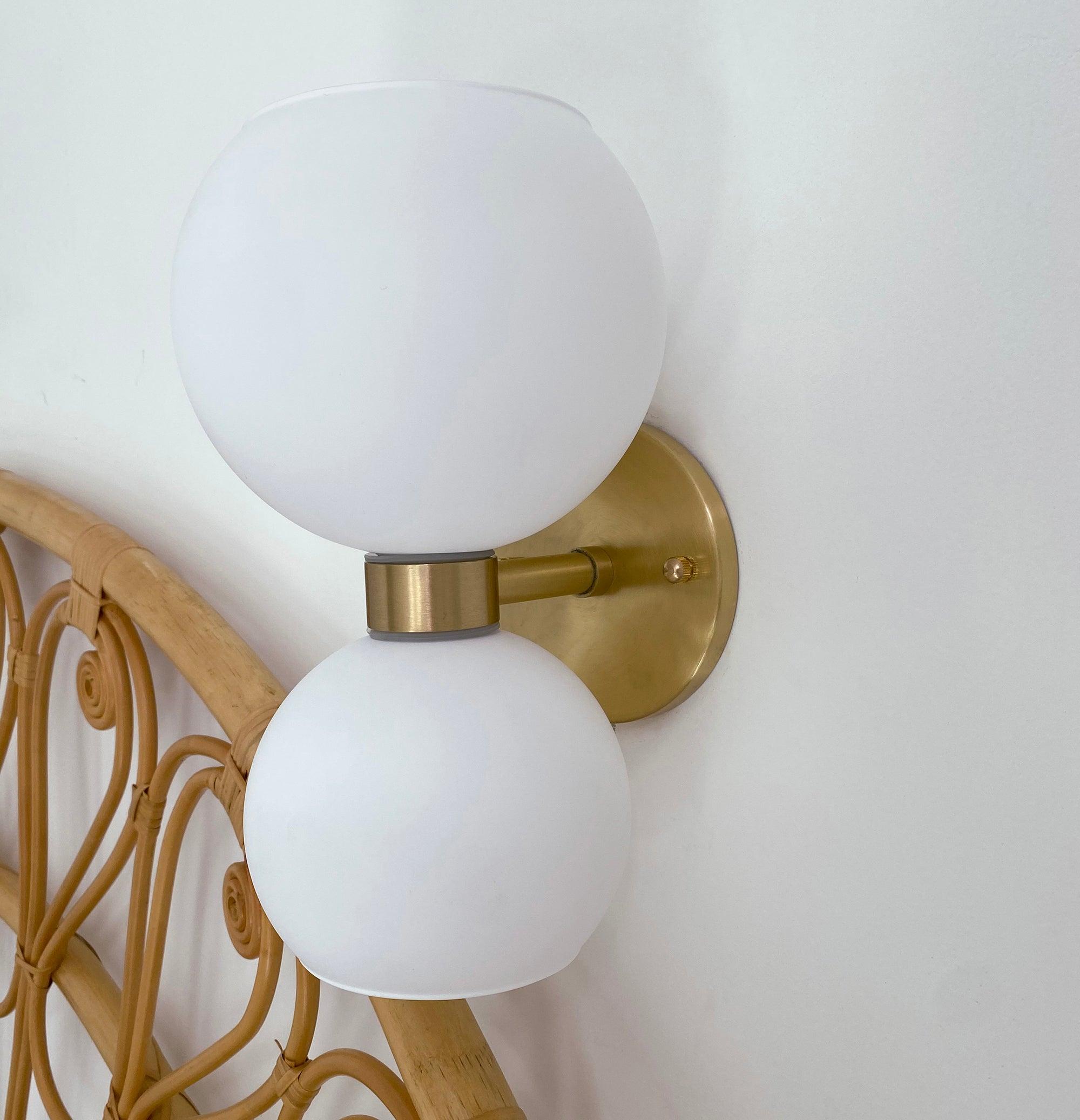 Umarion Round Pearl Glass Sconce Wall lamp - Letslighting