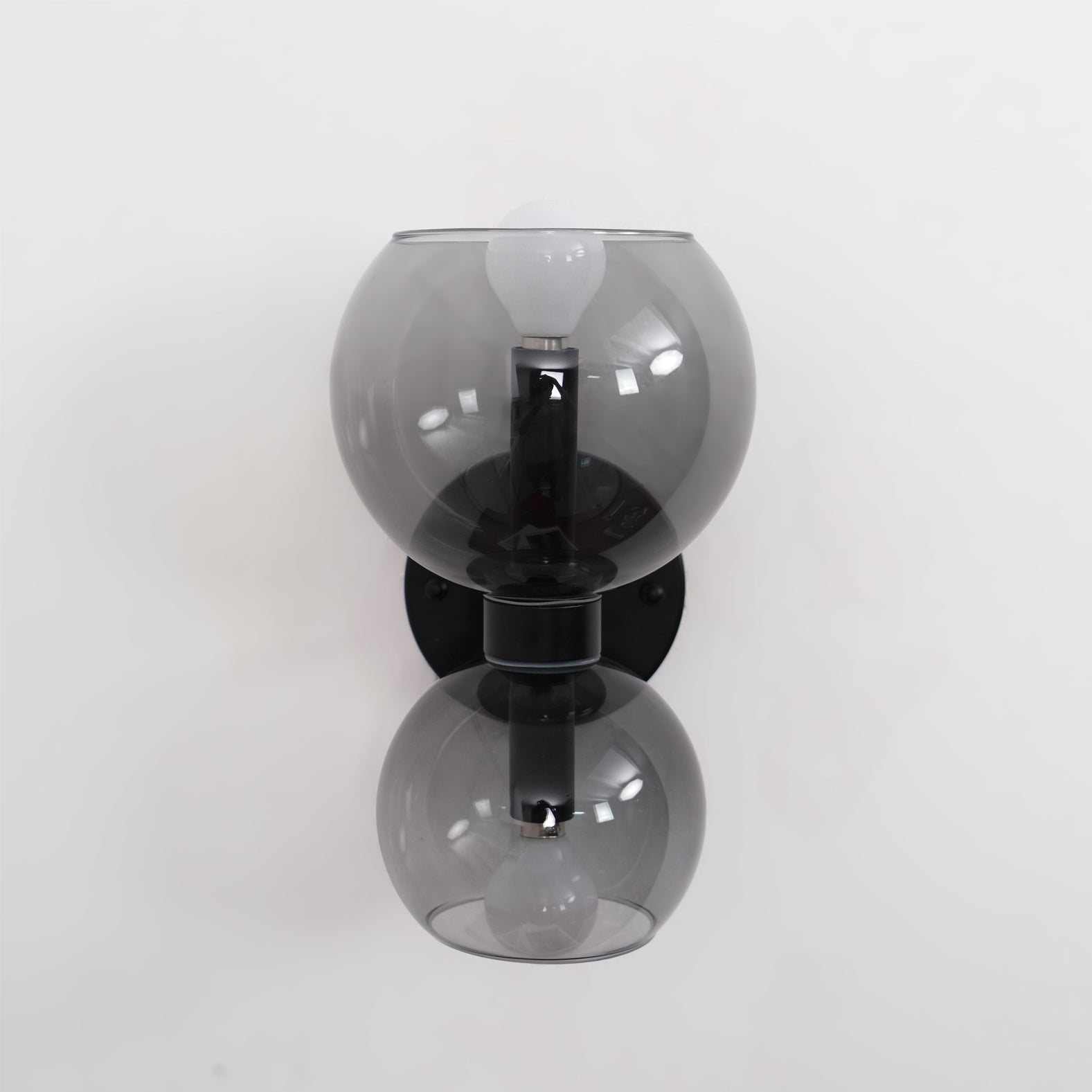 Avynion Modern Nordic Art Glass Wall Lamp - Letslighting