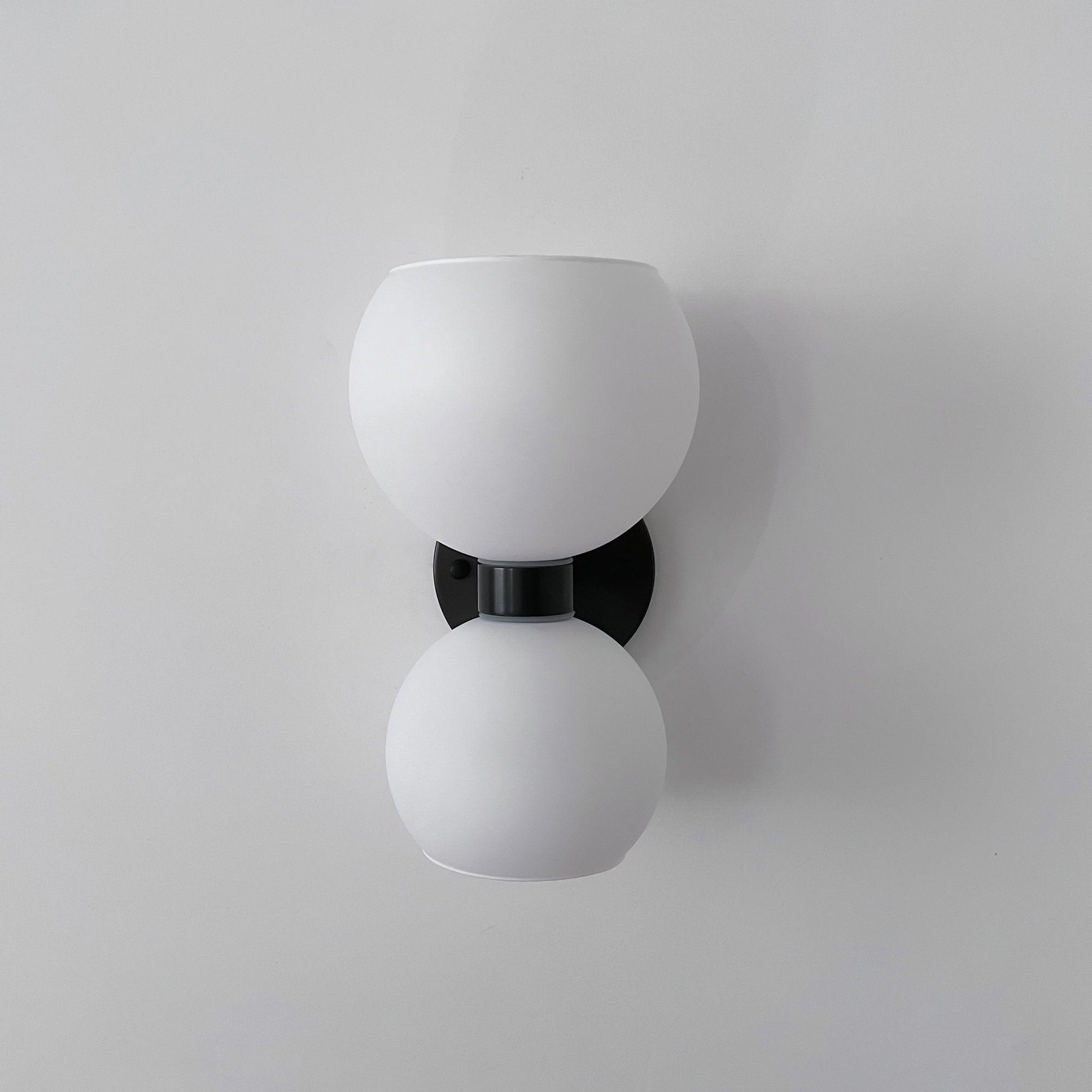 Umarion Round Pearl Glass Sconce Wall lamp - Letslighting
