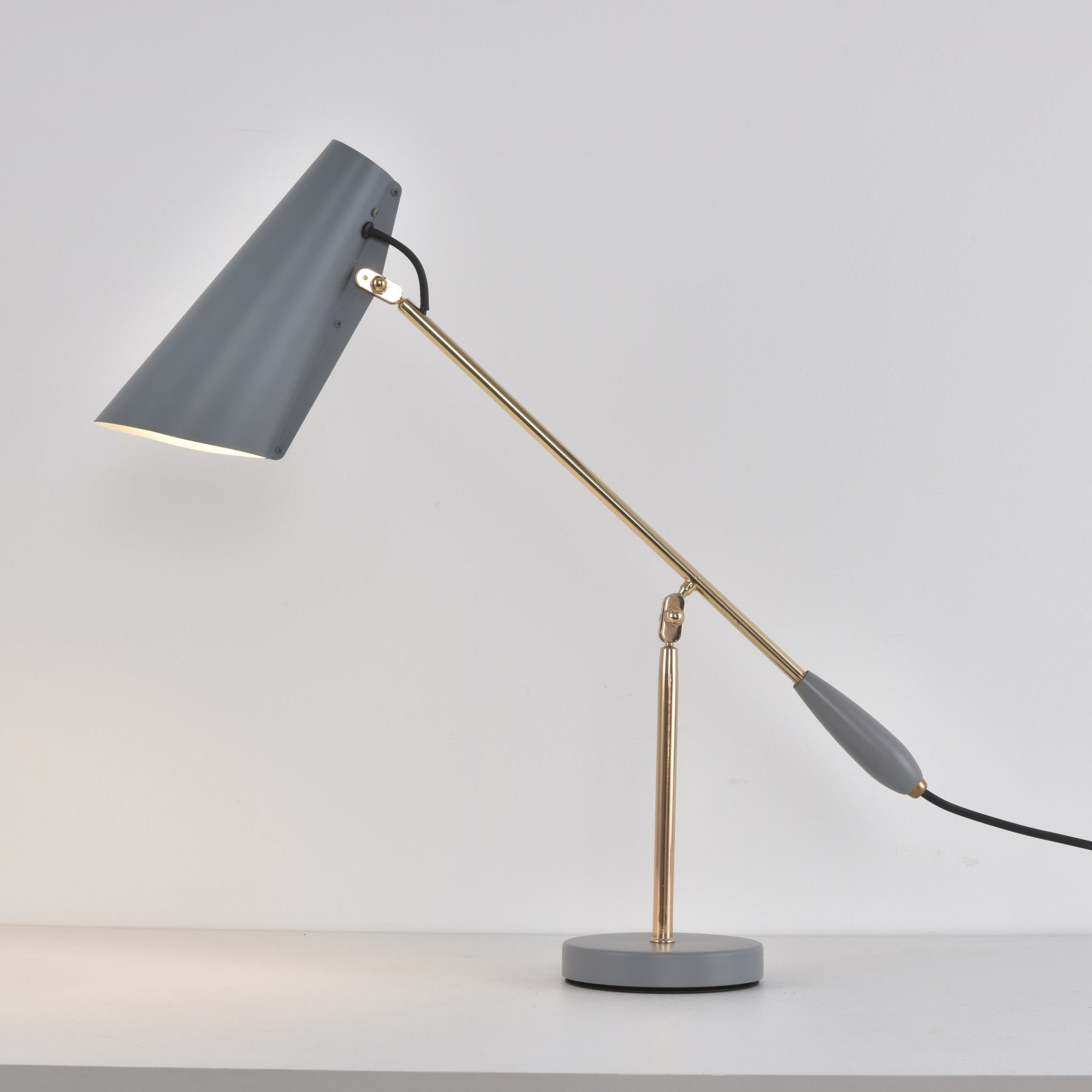Orbix Steel Mid-Century Table Lamp - Letslighting