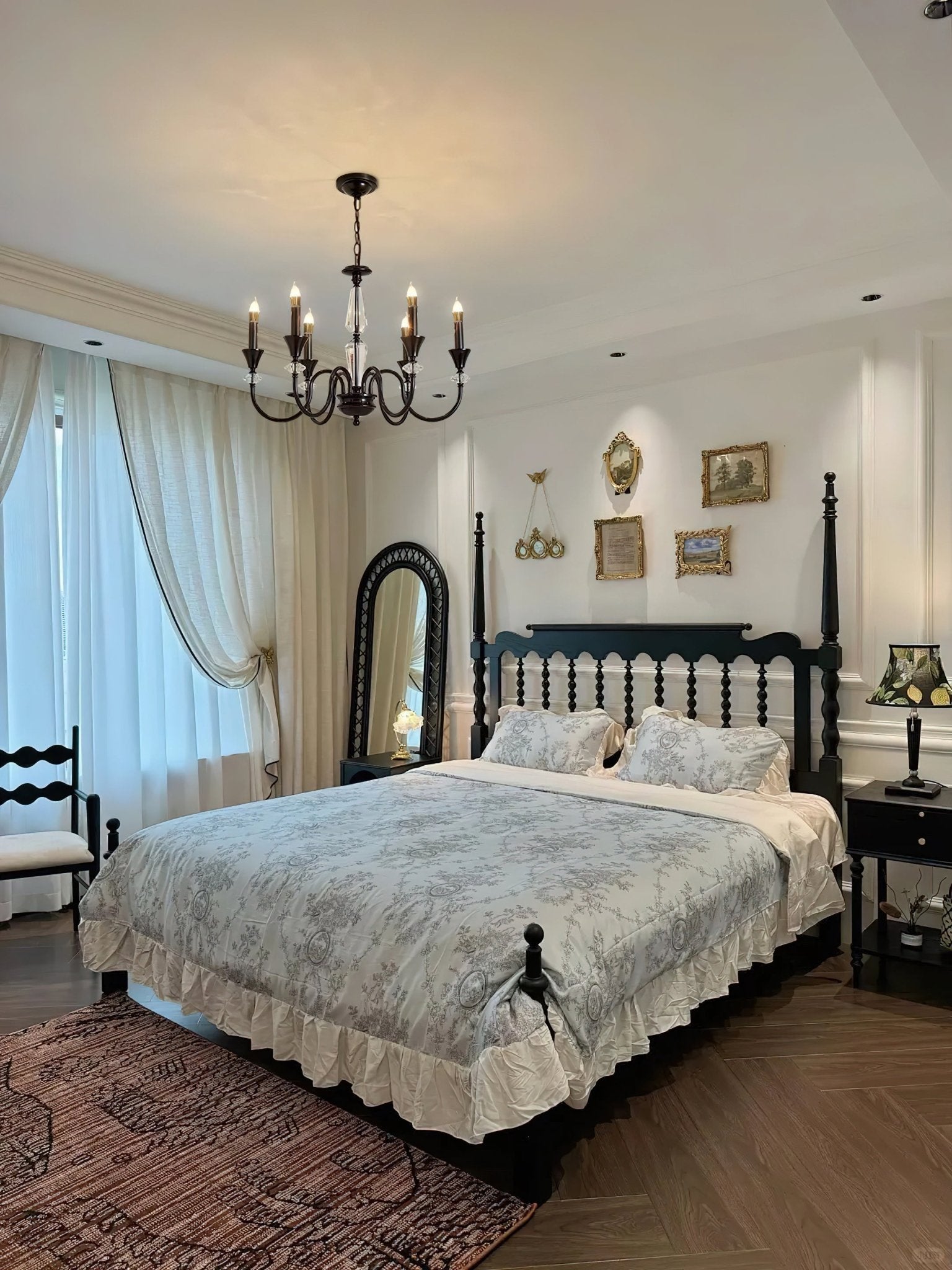 Lustra Chandelier Black & Crystal Candelabra - Letslighting