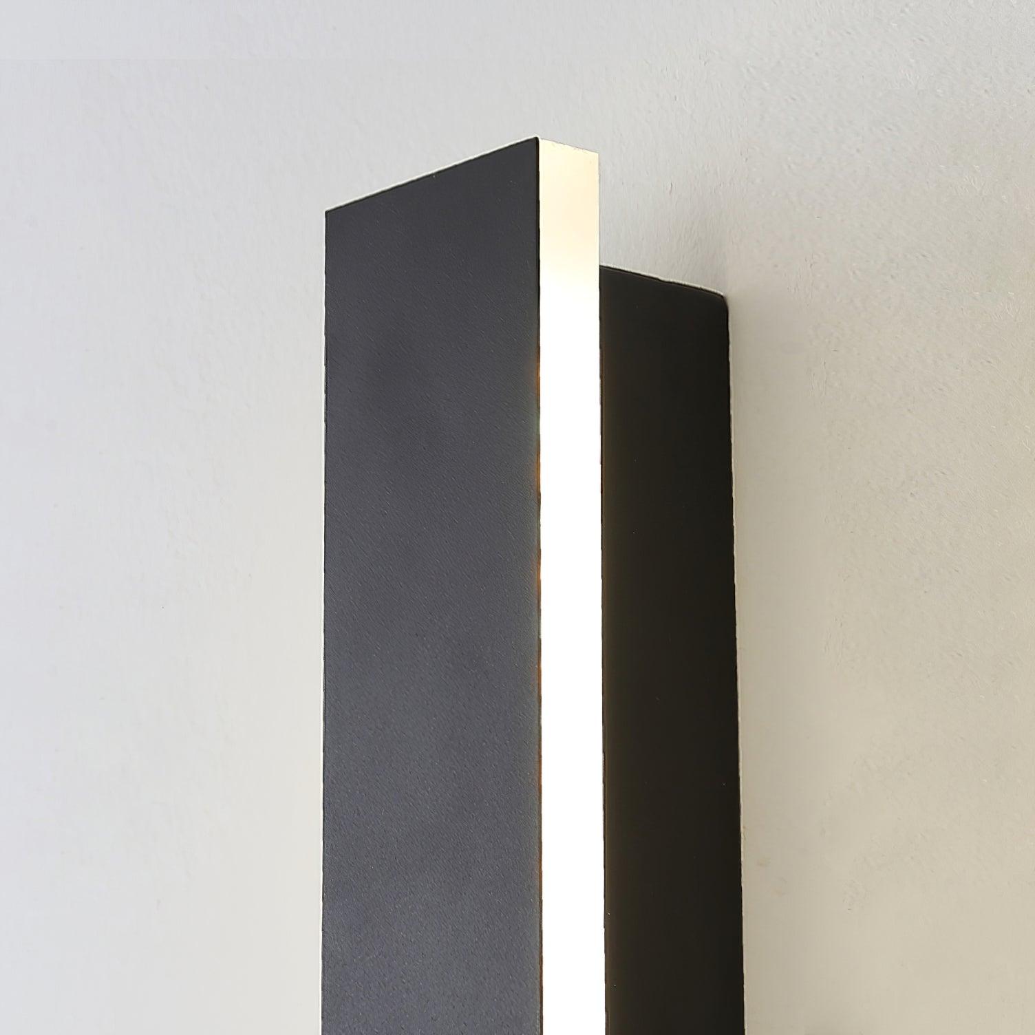 Aurvelyra Long Strip Solar Outdoor Sconce - Letslighting