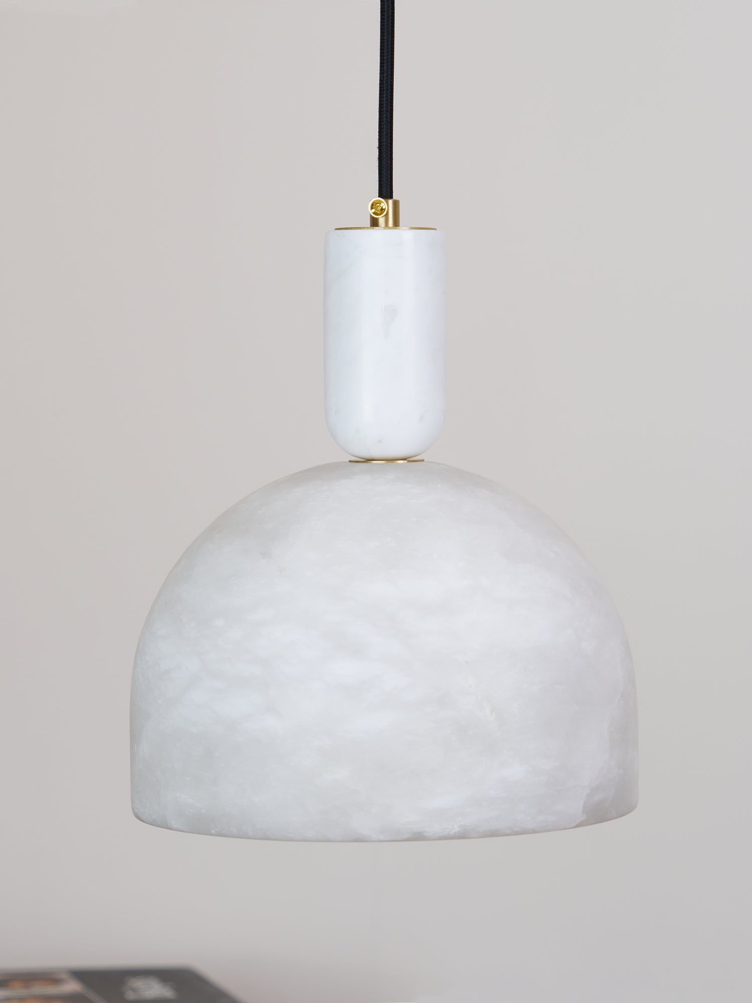 Culiror Minimalist Alabaster Pendant Light - Letslighting