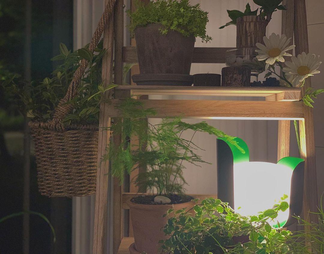 Zuri Plastic Minimalist Table Lamp - Letslighting