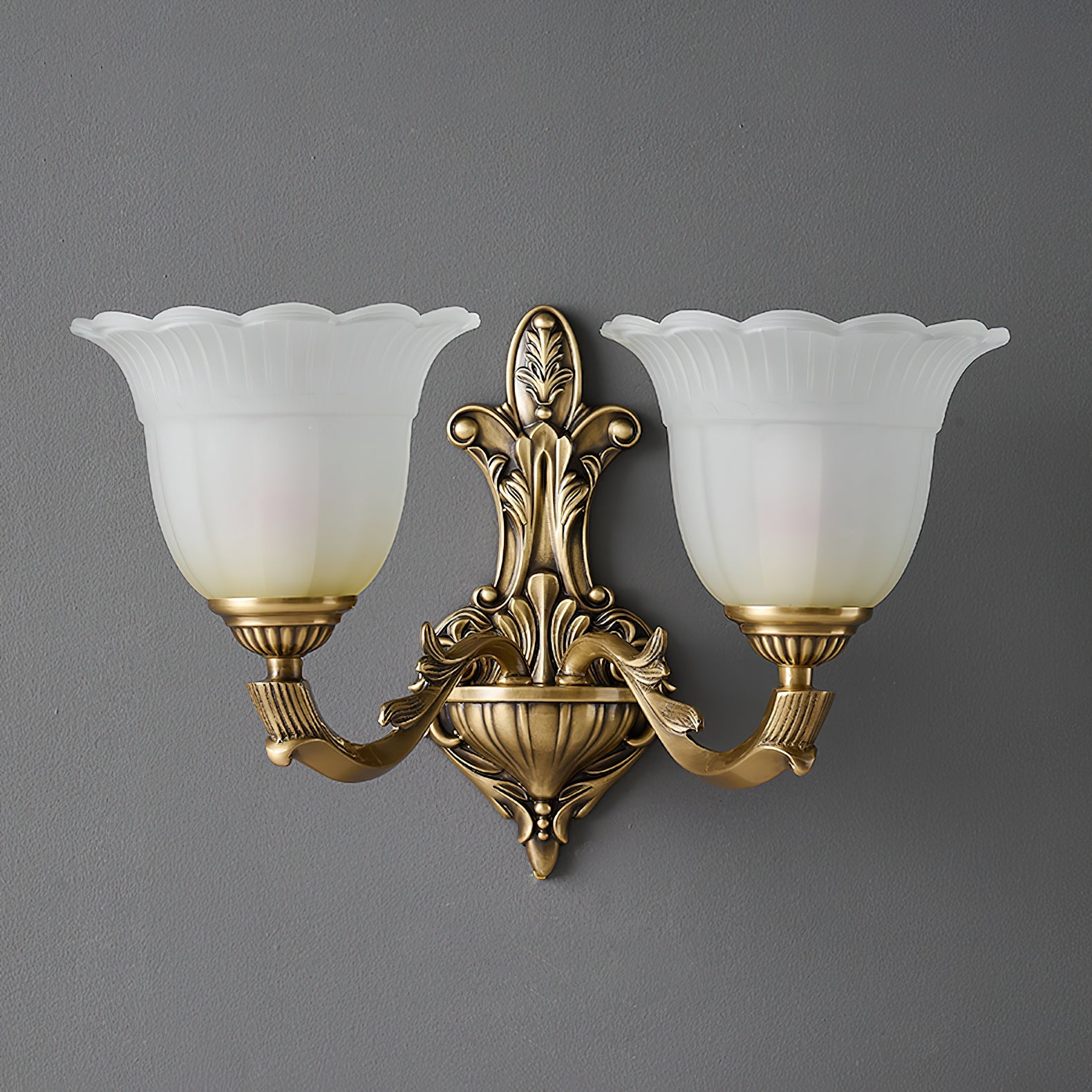 Sifuvyd Luxury Flower Brass Glass Sconce - Letslighting
