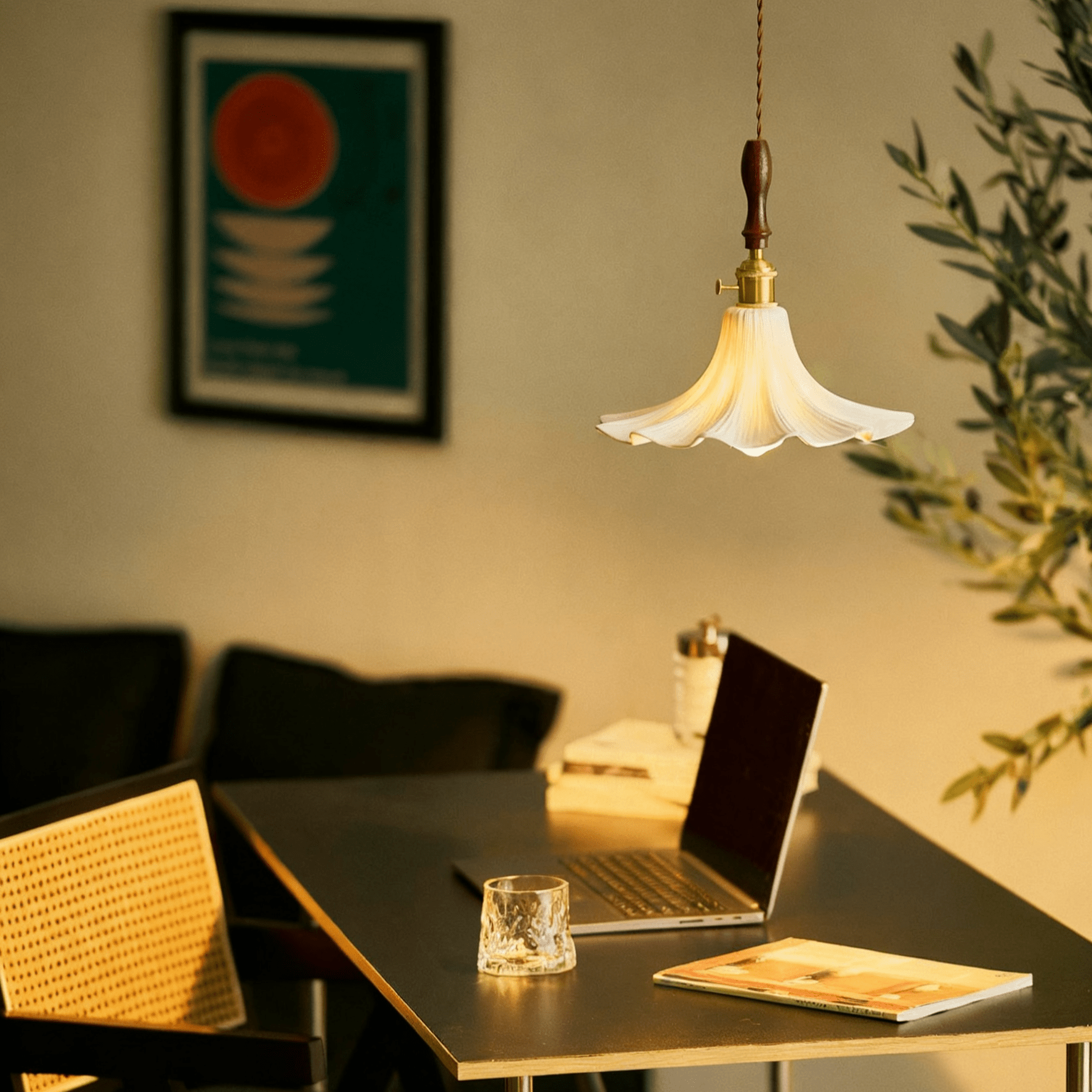 Bloom Twist Pendant Lamp - Letslighting