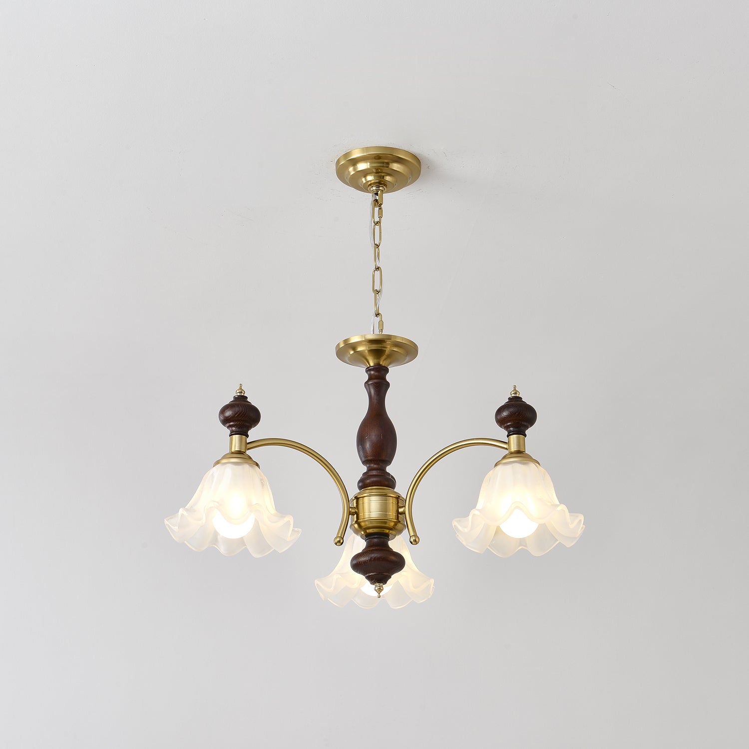 Lustra Chandelier Wood & Brass Blossom Flowers - Letslighting