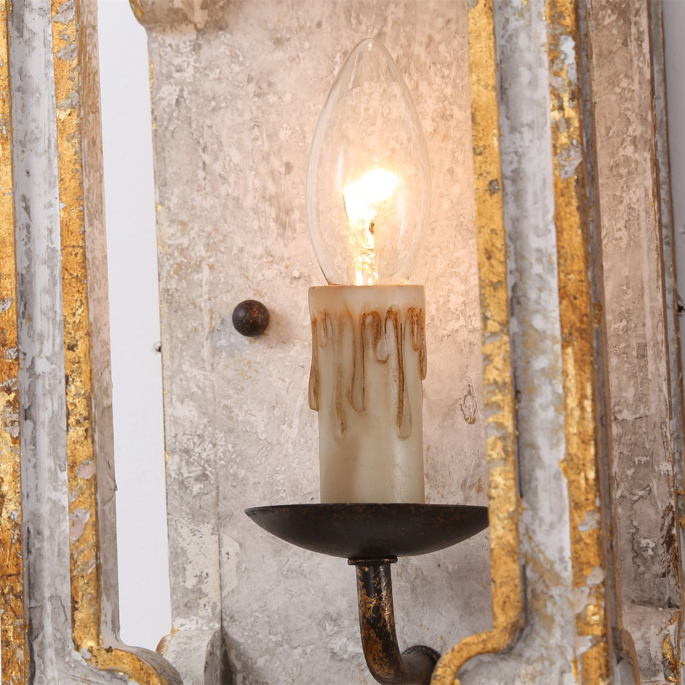 Vatnuvyd Rustic Cube Wooden Sconce - Letslighting