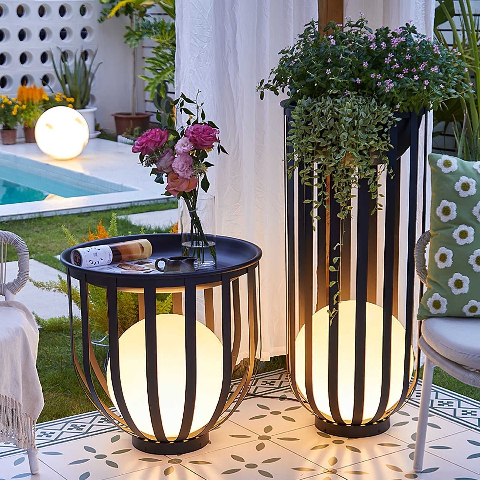 Bols Garden Solar Outdoor Lamp - Blowlighting