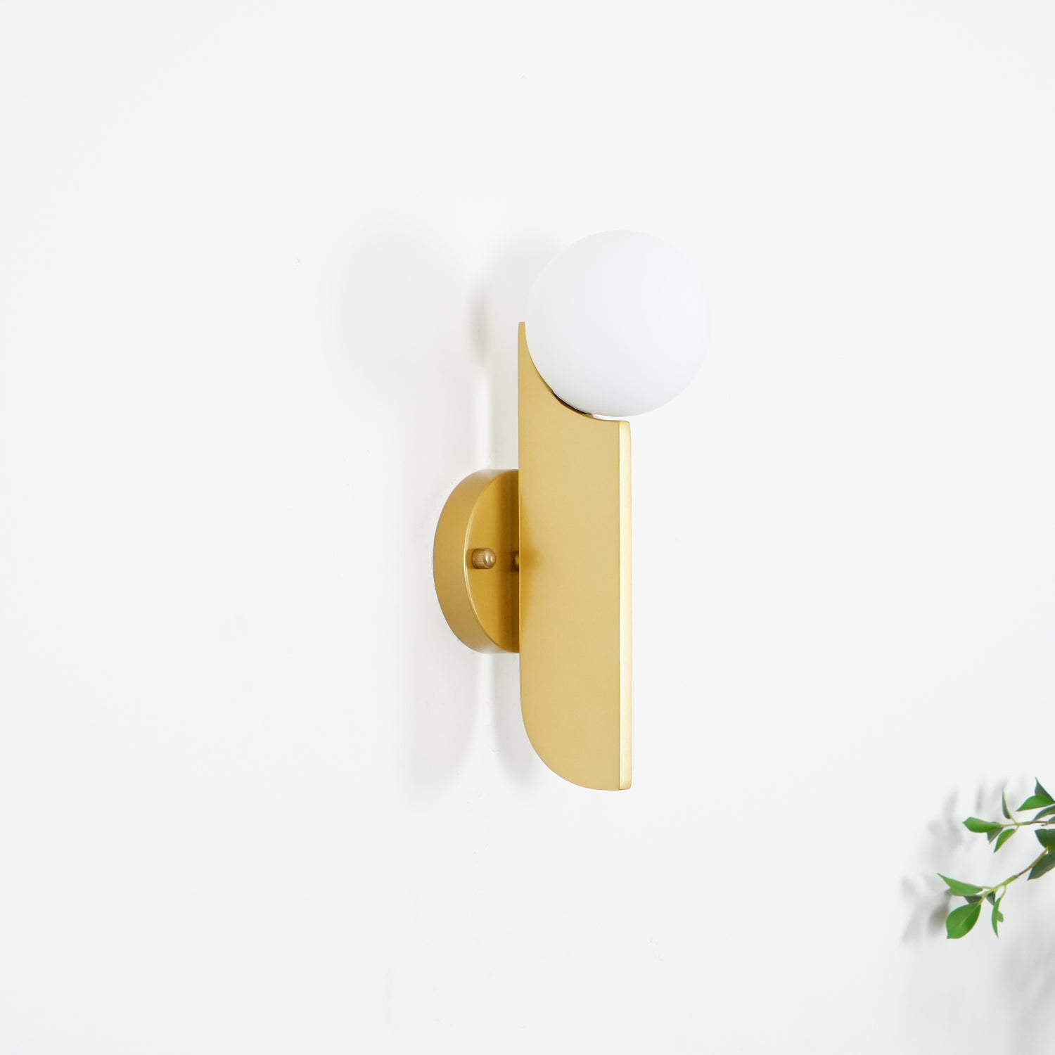 Lustra Wall Lamp Glass Globe Sculptural - Letslighting