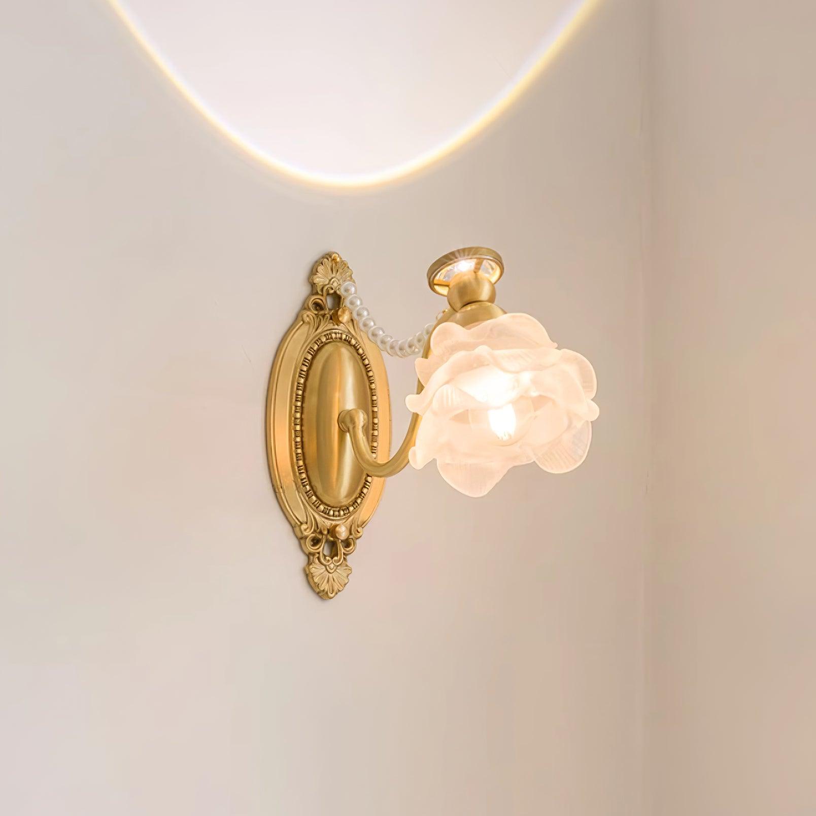 Zoey Brass Floral Wall Lamp - Letslighting