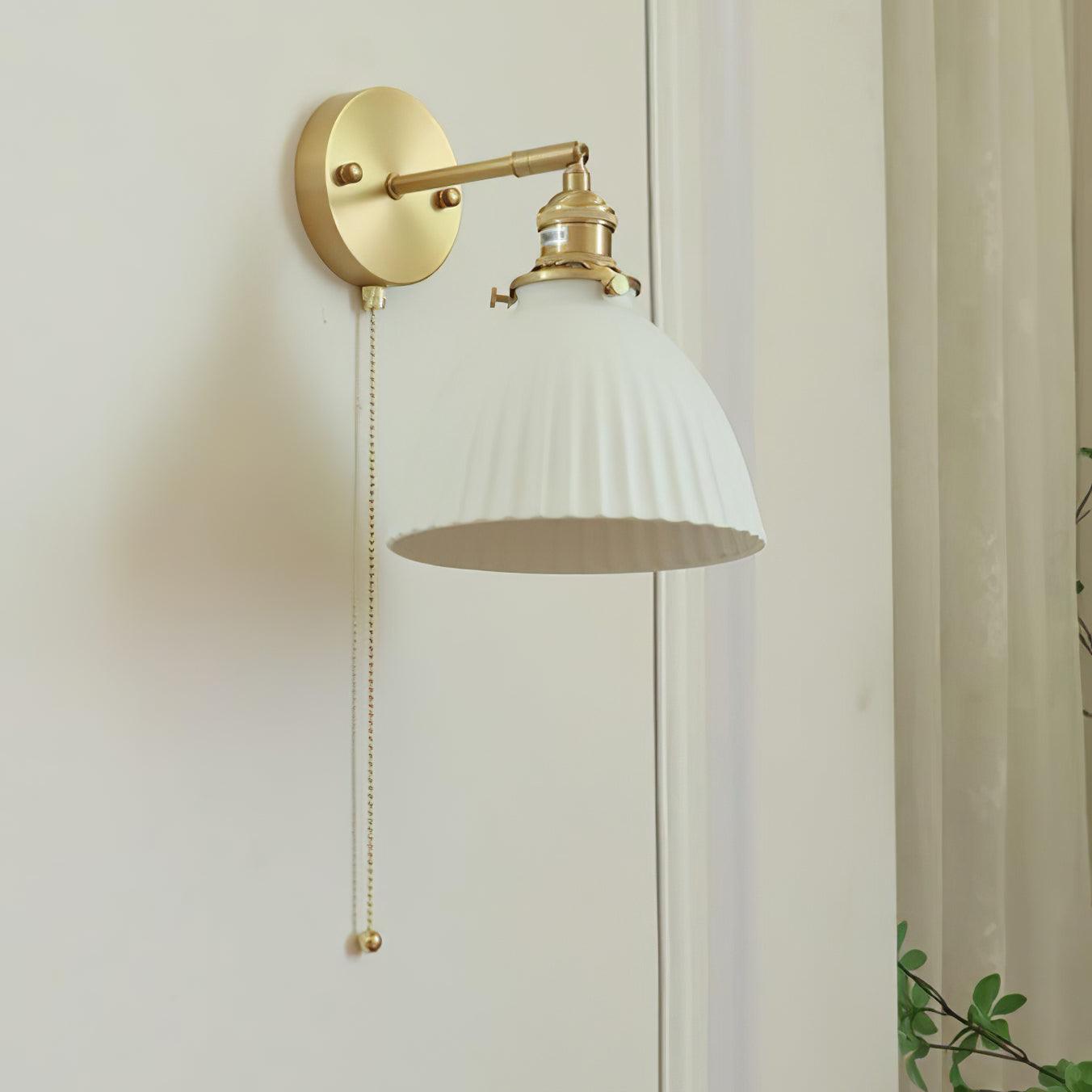 Lustra Wall Lamp Pleated Ceramic Brass - Letslighting