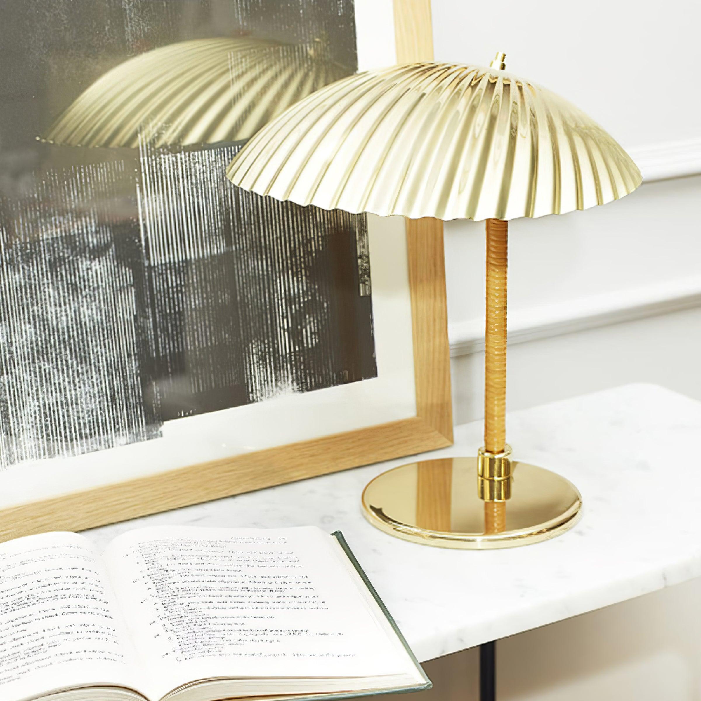 Zorare Brass Glam Table Lamp - Letslighting