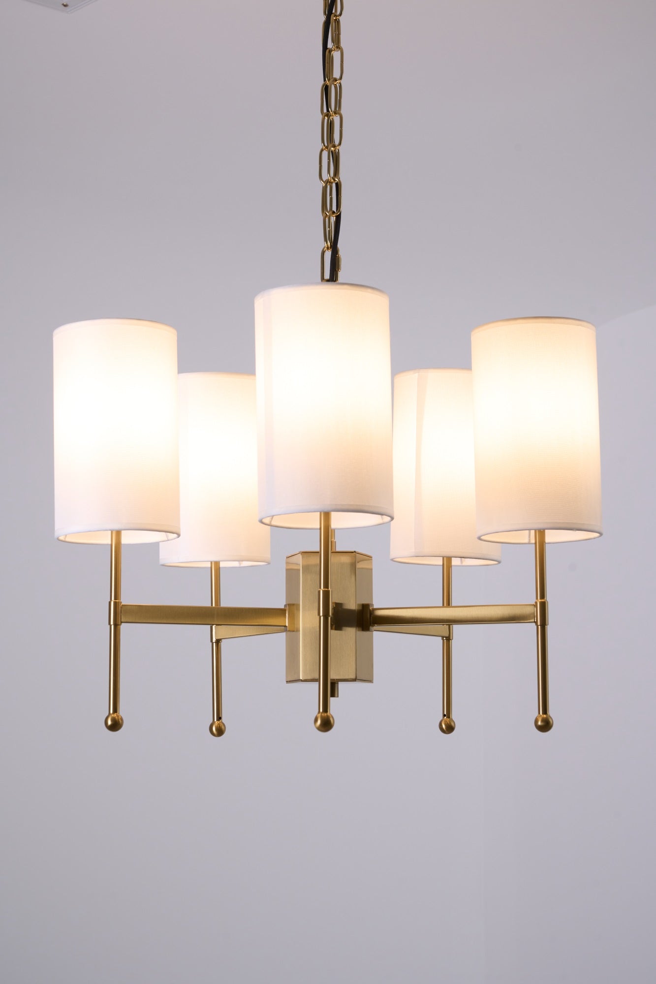 Ulcarisra Traditional Vintage Brass Fabric Chandelier - Letslighting