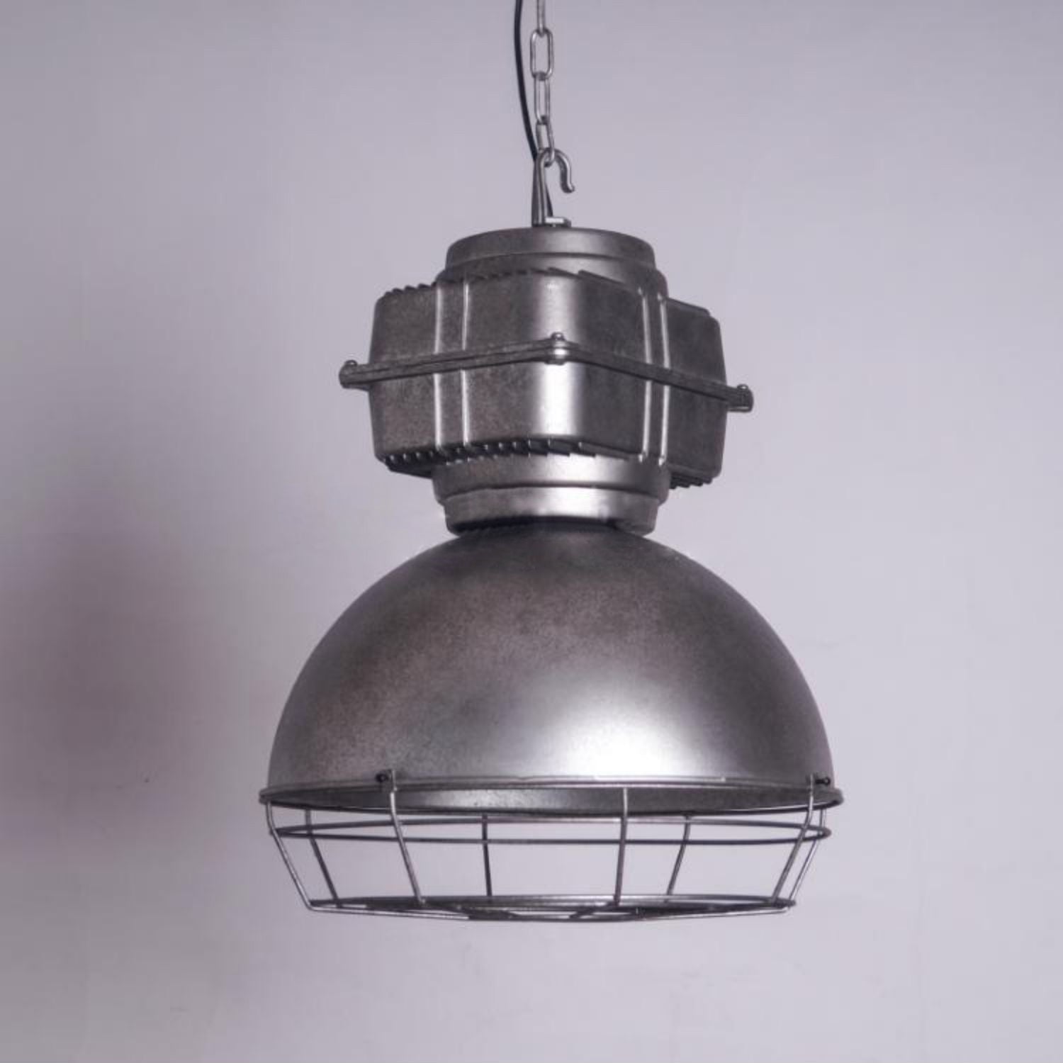 Astra Vintage Industrial Brilliant Pendant Light - Letslighting