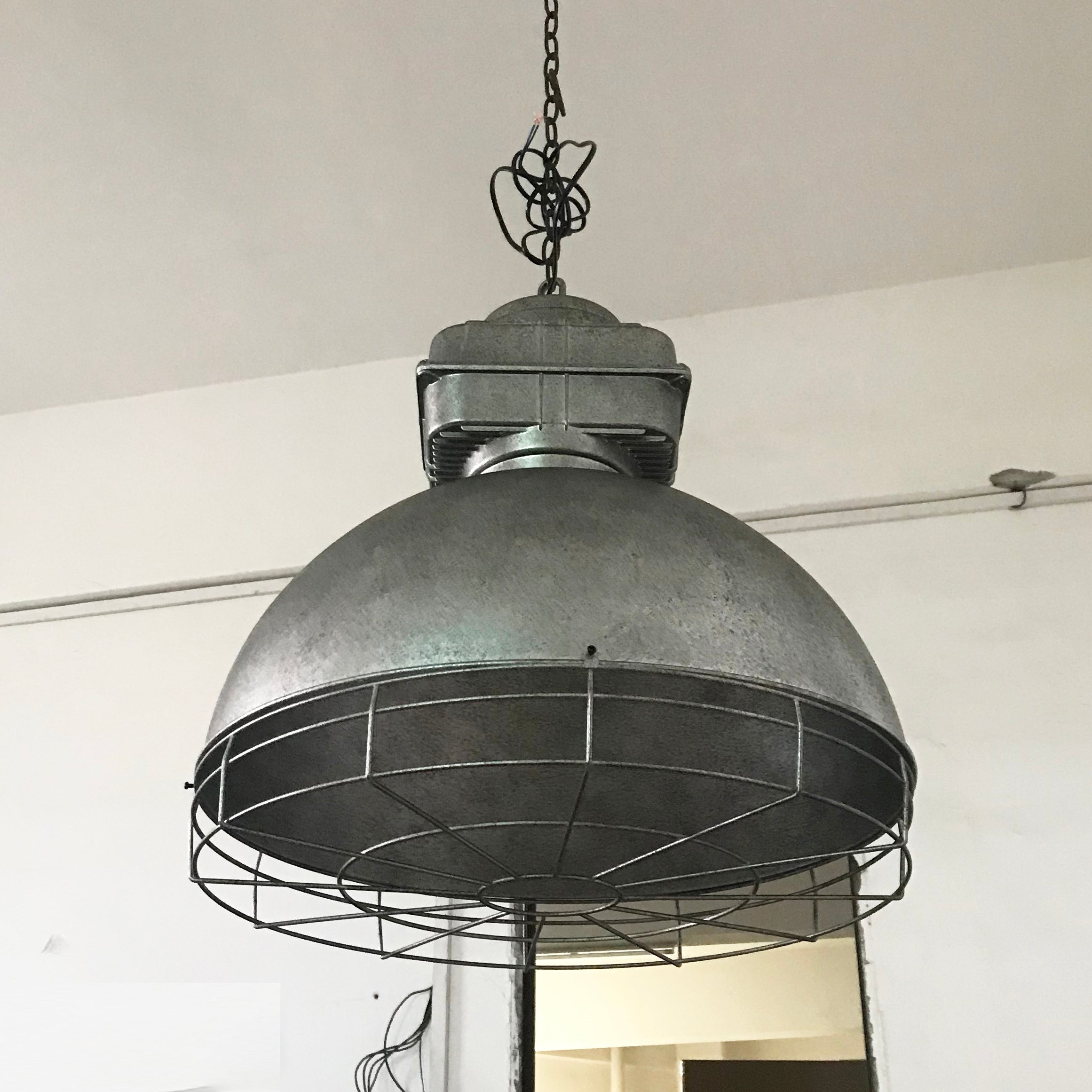 Astra Vintage Industrial Brilliant Pendant Light - Letslighting